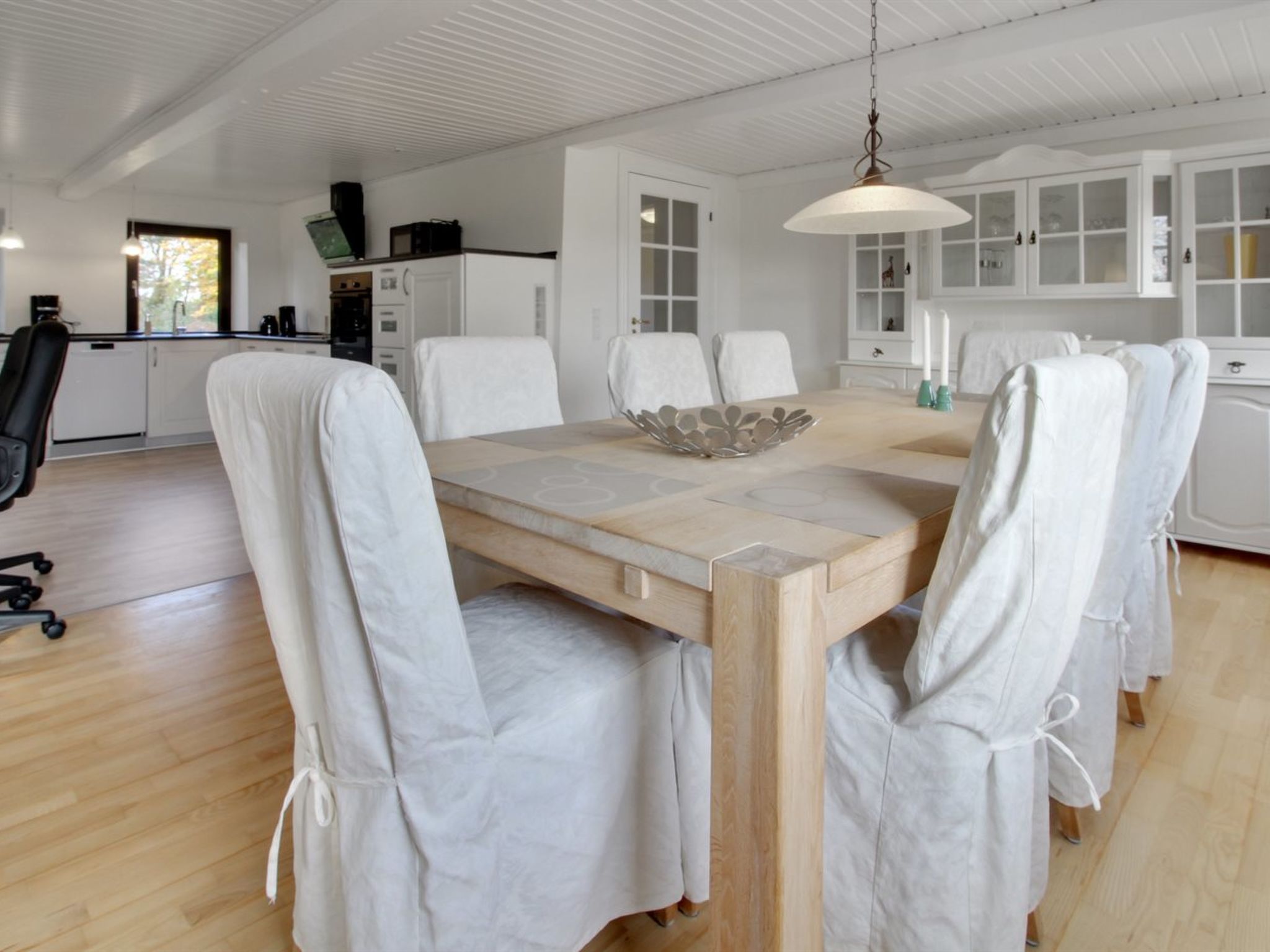 "Lokke" - 19km from the sea - Binnen