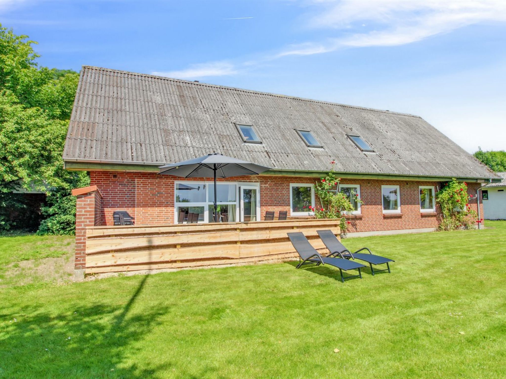 "Drine" - 19km from the sea - Buiten