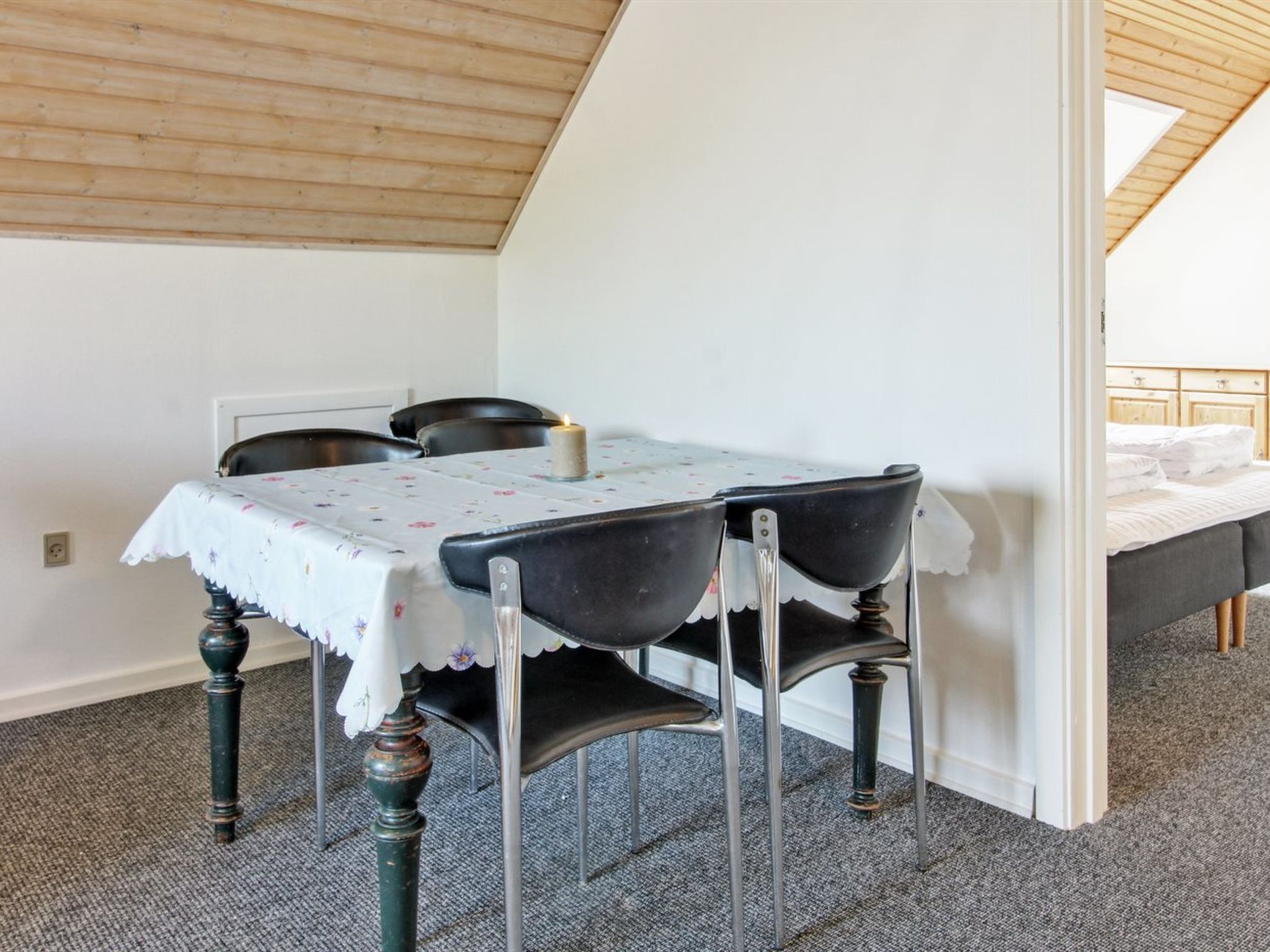 "Drine" - 19km from the sea - Binnen