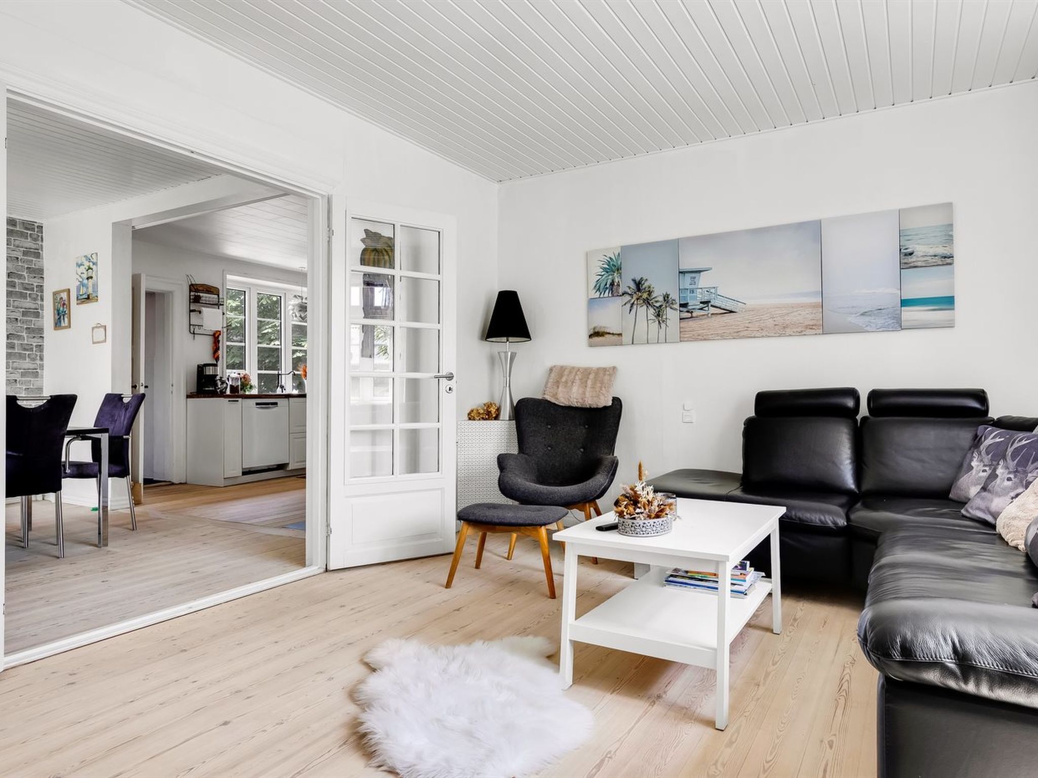 "Melba" - 13km from the sea