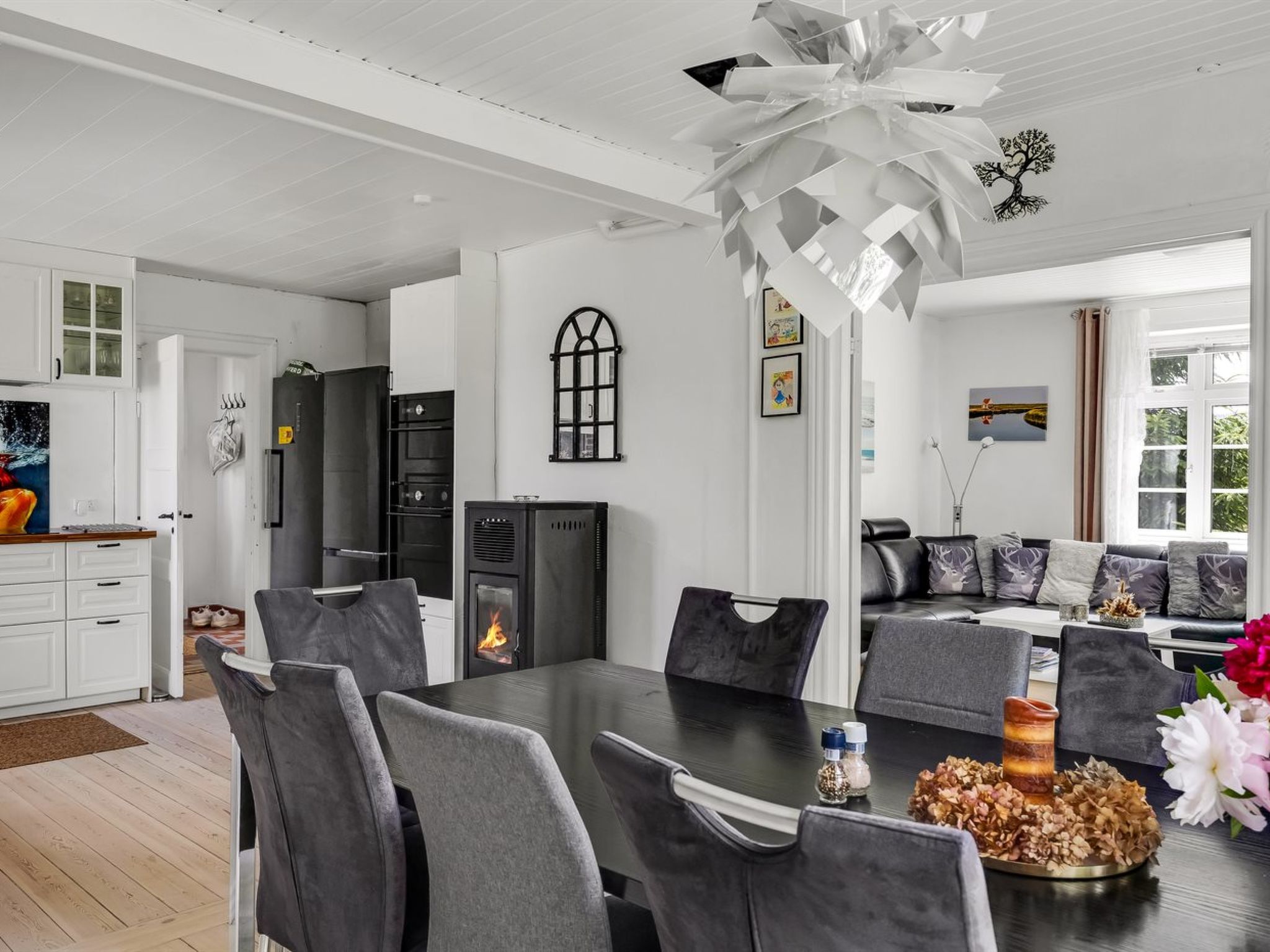 "Melba" - 13km from the sea - Drinnen