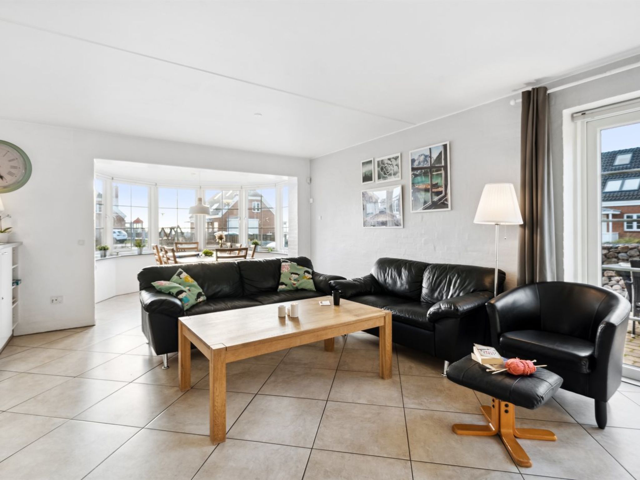 "Joonas" - 100m from the sea - Binnen