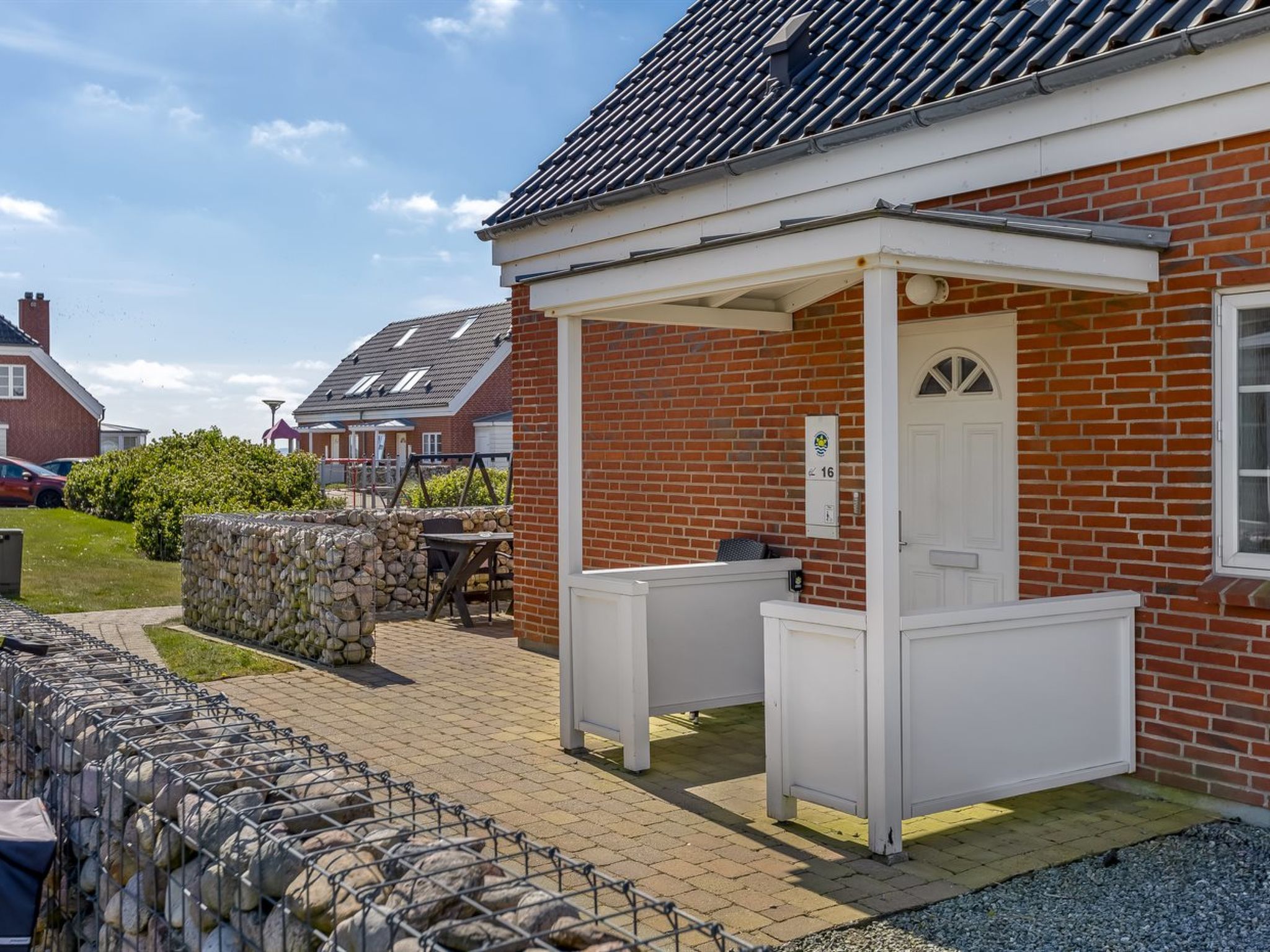 "Joonas" - 100m from the sea - Buiten