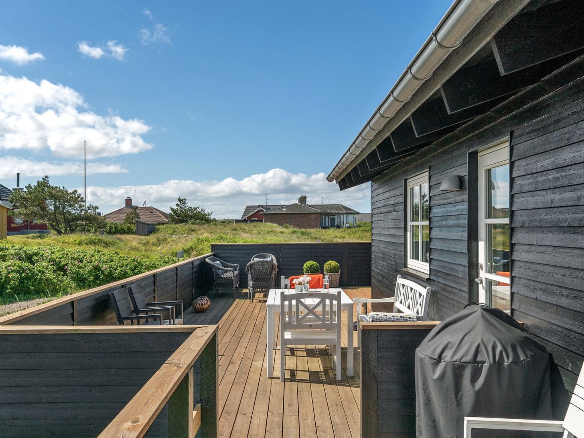 "Ortwin" - 300m from the sea - Buiten