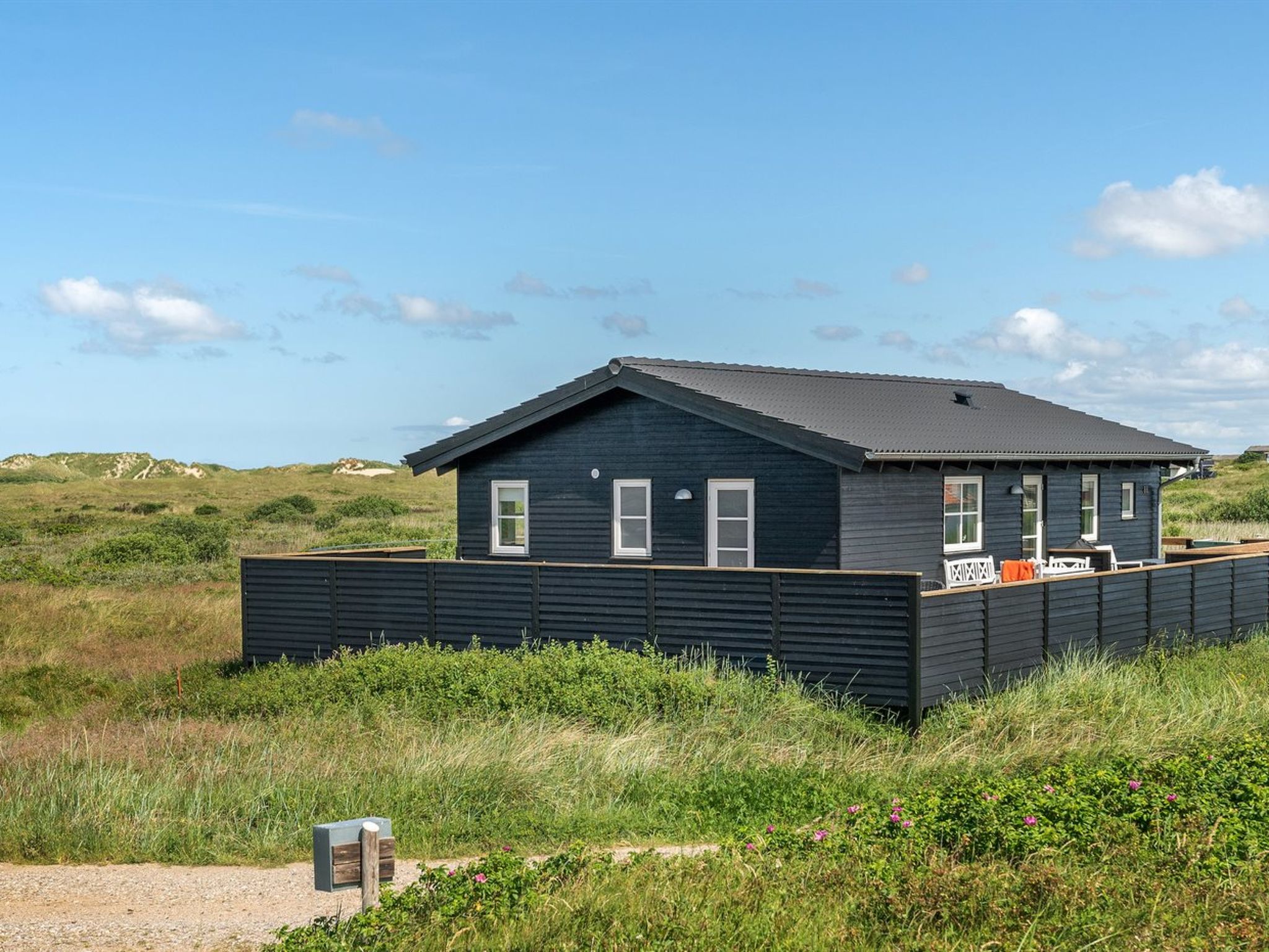 "Ortwin" - 300m from the sea - Buiten
