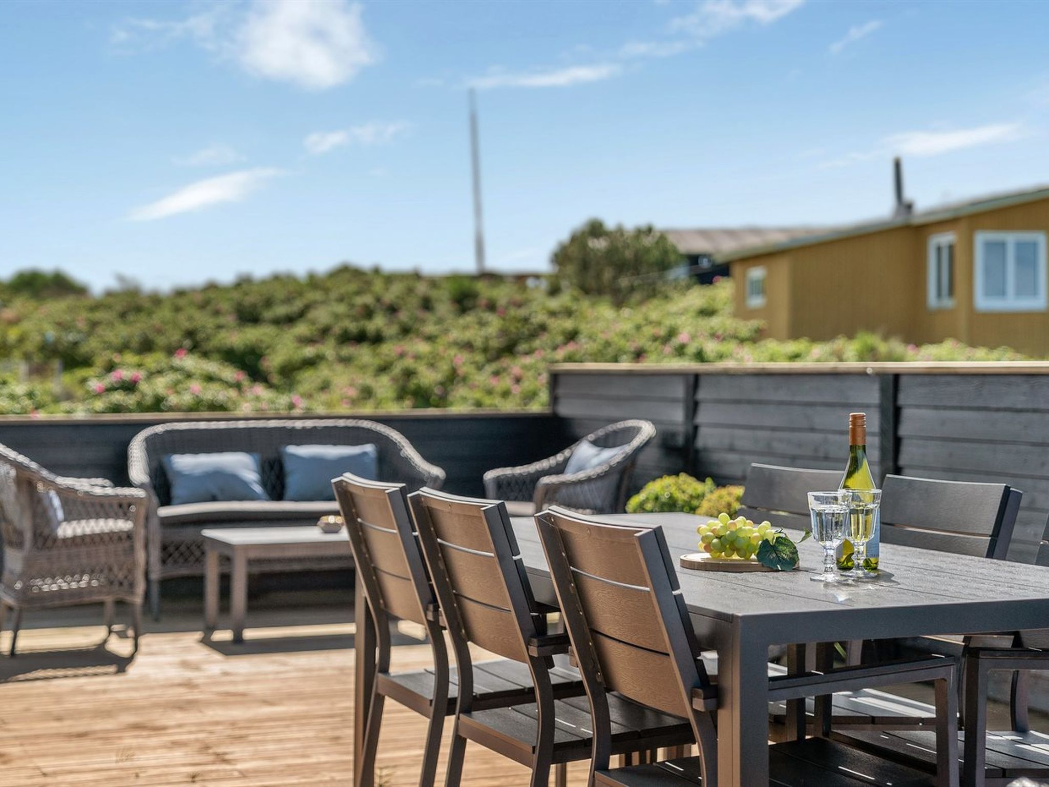 "Ortwin" - 300m from the sea - Buiten