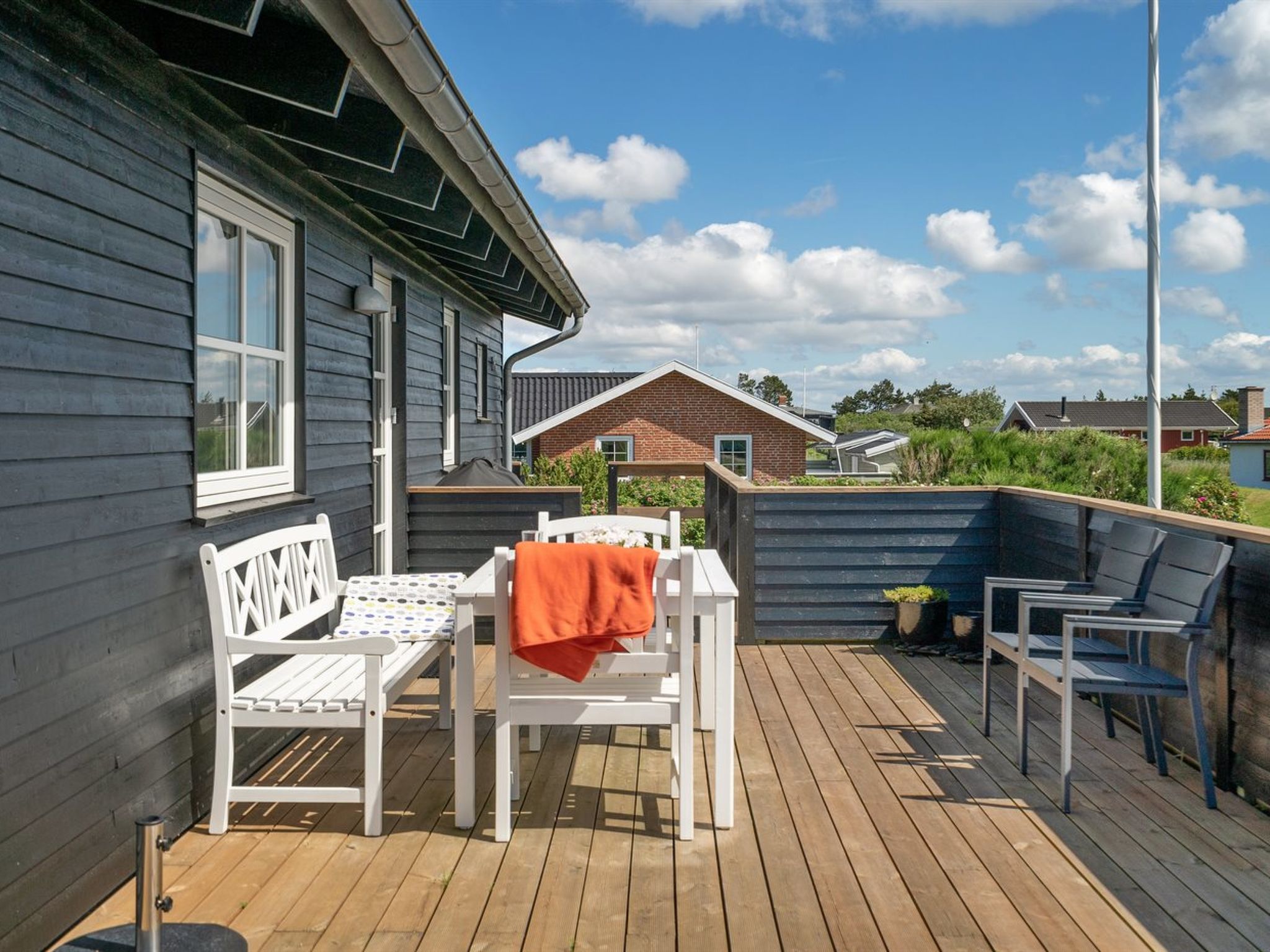 "Ortwin" - 300m from the sea - Buiten