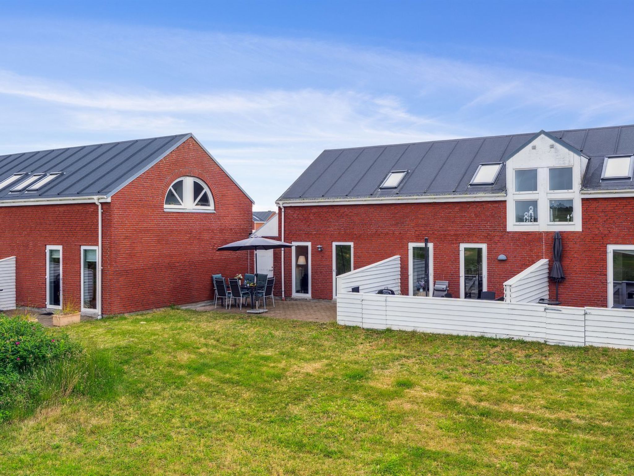 "Akim" - 2km from the sea - Buiten