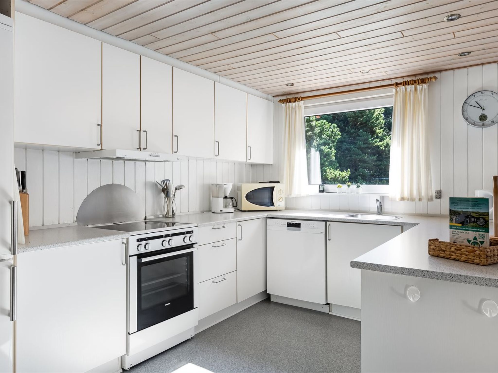 "Maija" - 1.4km from the sea - Drinnen