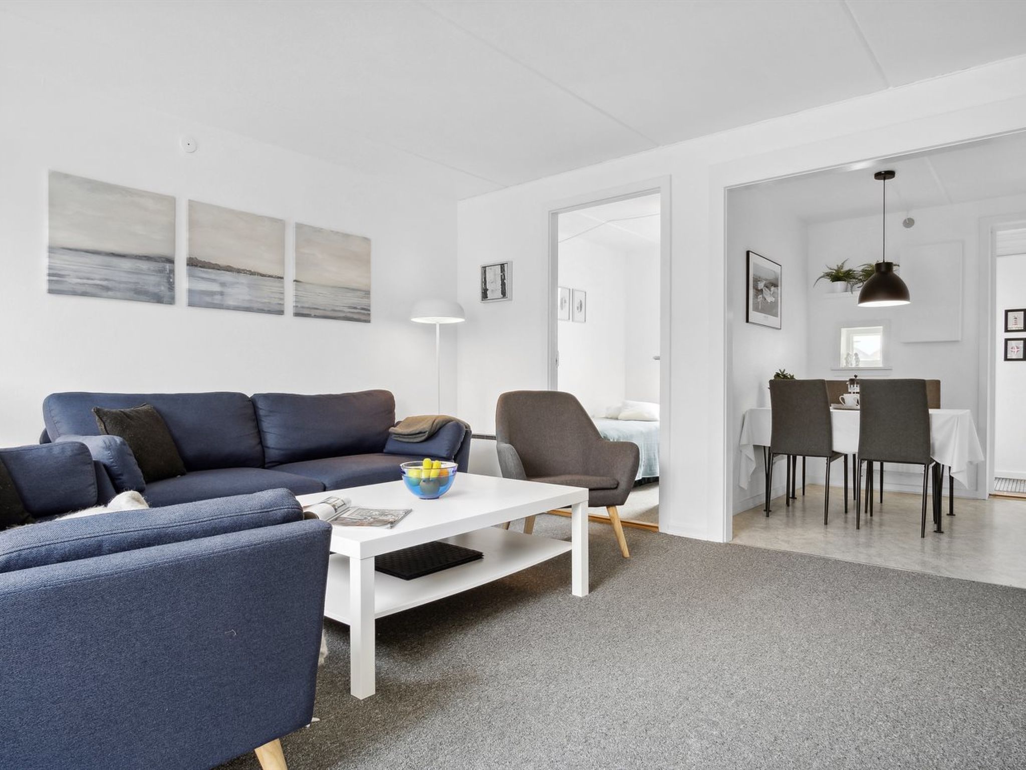 "Withulf" - 2.3km from the sea - Inside