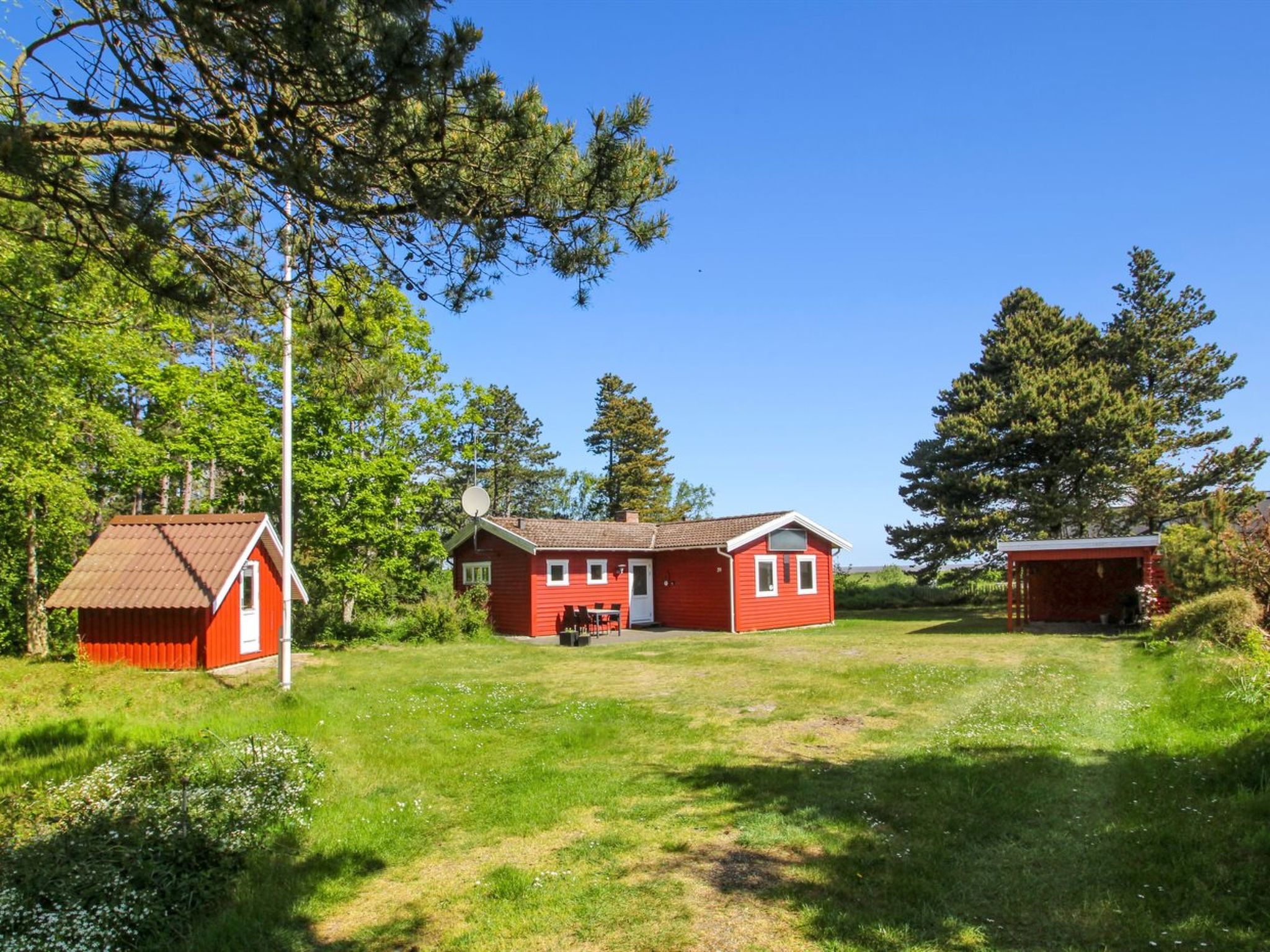 "Asfrid" - 3.5km from the sea-Buiten