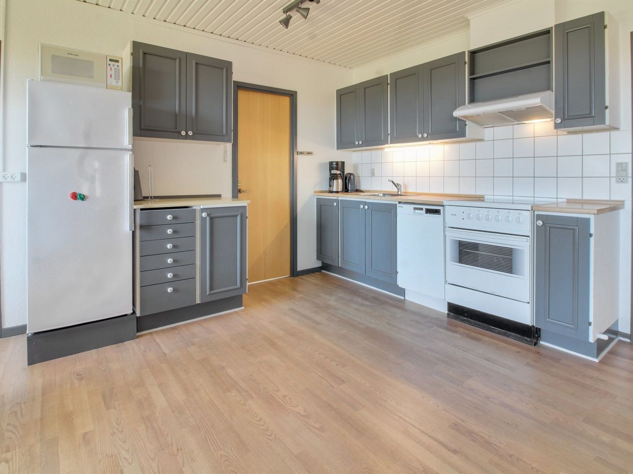 "Asfrid" - 3.5km from the sea - Inside