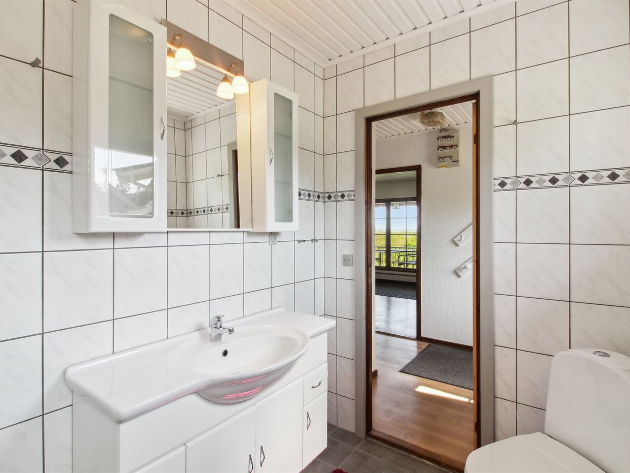 "Asfrid" - 3.5km from the sea - Inside