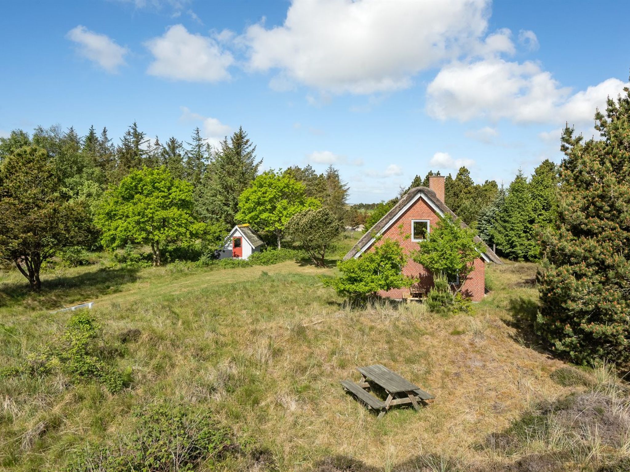 "Jorinde" - 2.8km from the sea - Buiten