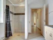 Ruime vakantiewoning met privézwembad en sauna op 800m van de zee - thumbnail 6