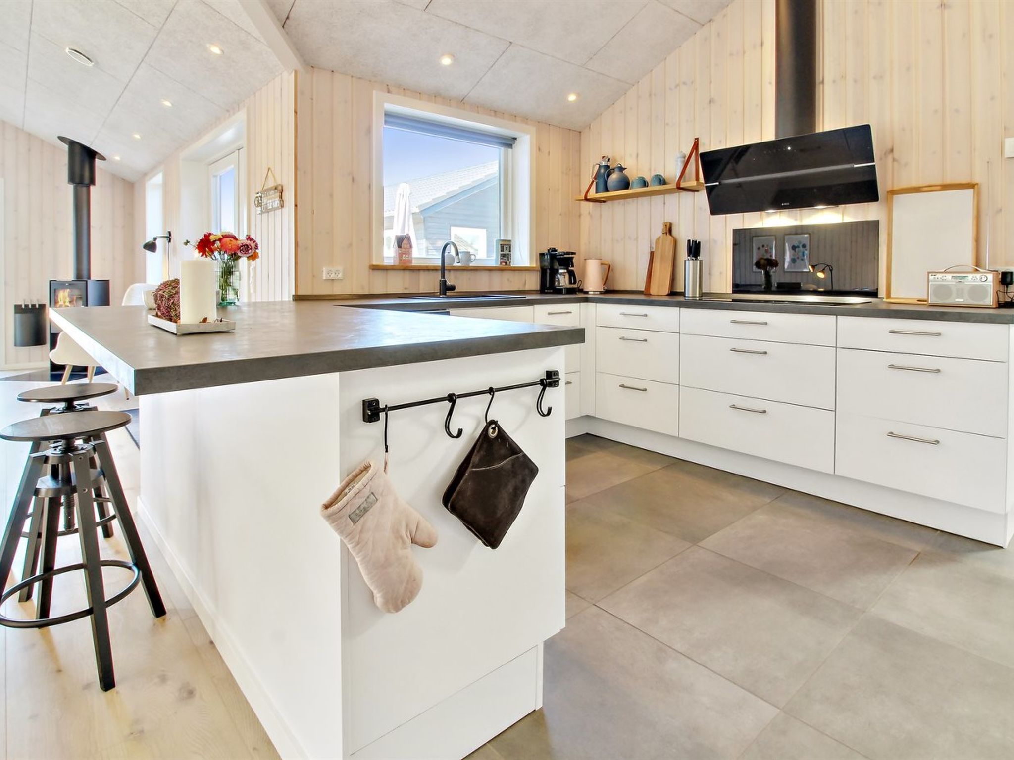 "Anuk" - 2.3km from the sea - Inside