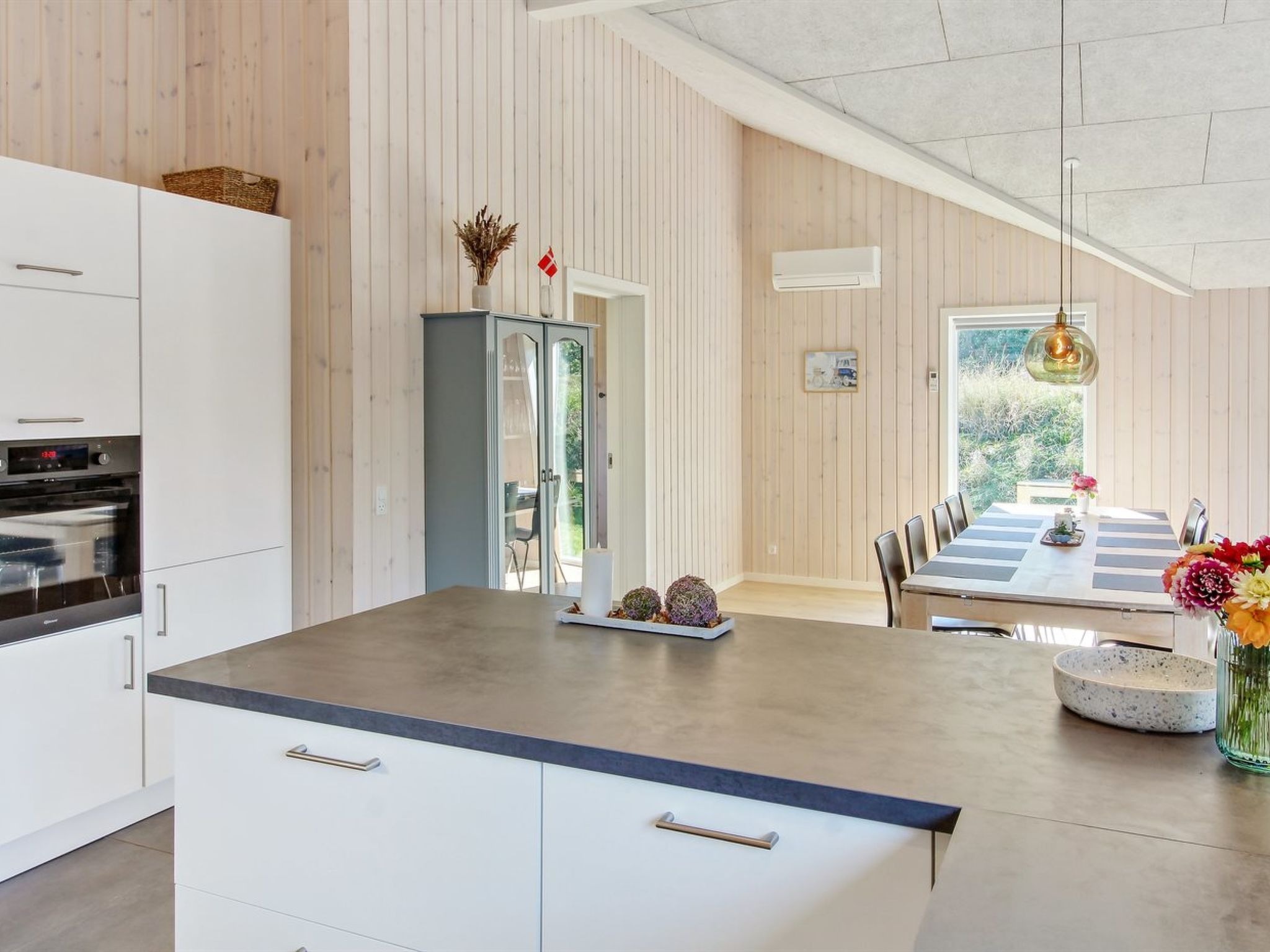 "Anuk" - 2.3km from the sea - Inside
