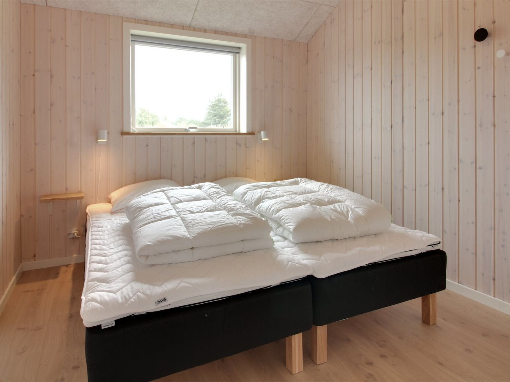 "Anuk" - 2.3km from the sea - Inside