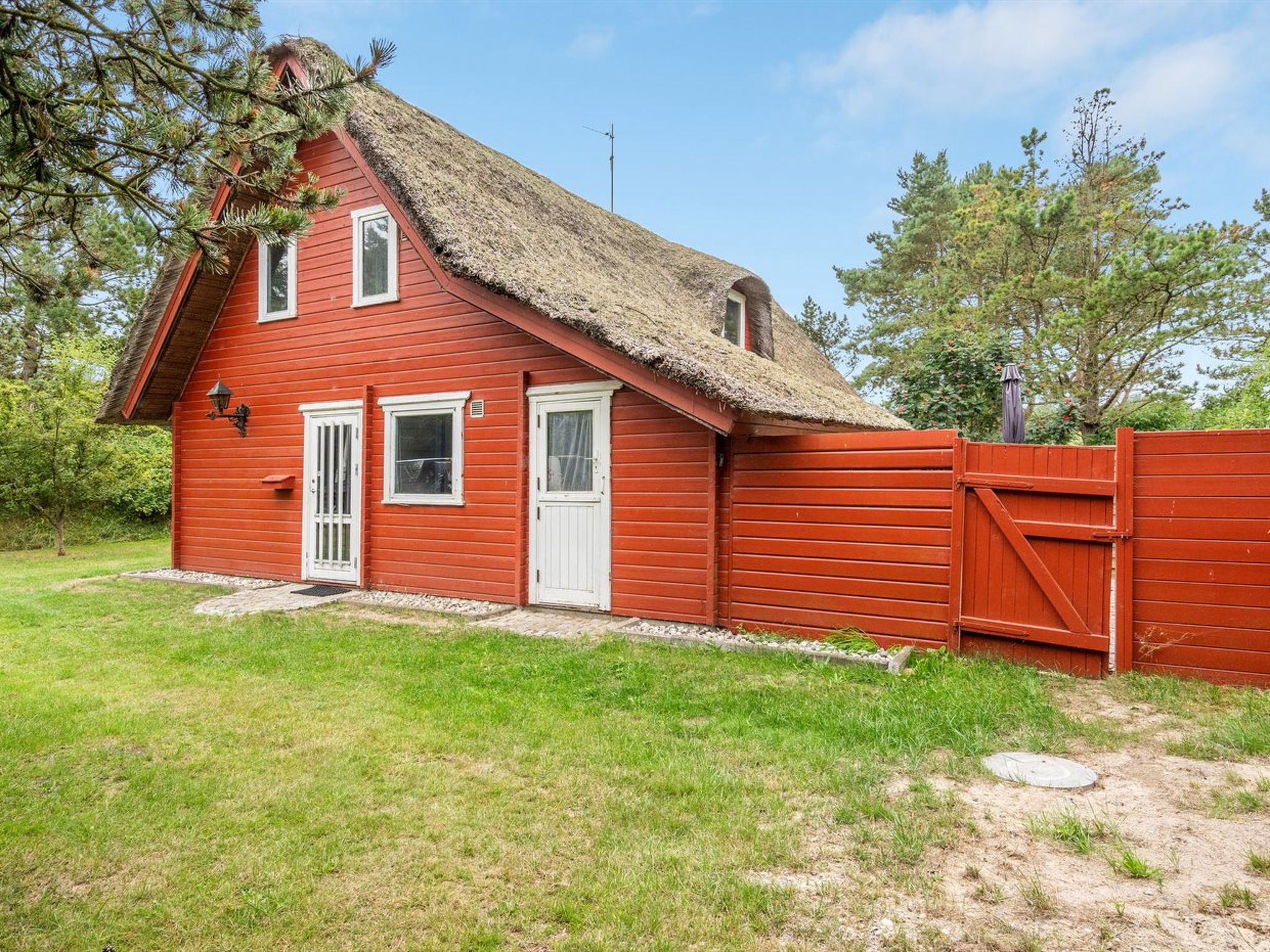 "Tine" - 2.3km from the sea - Buiten