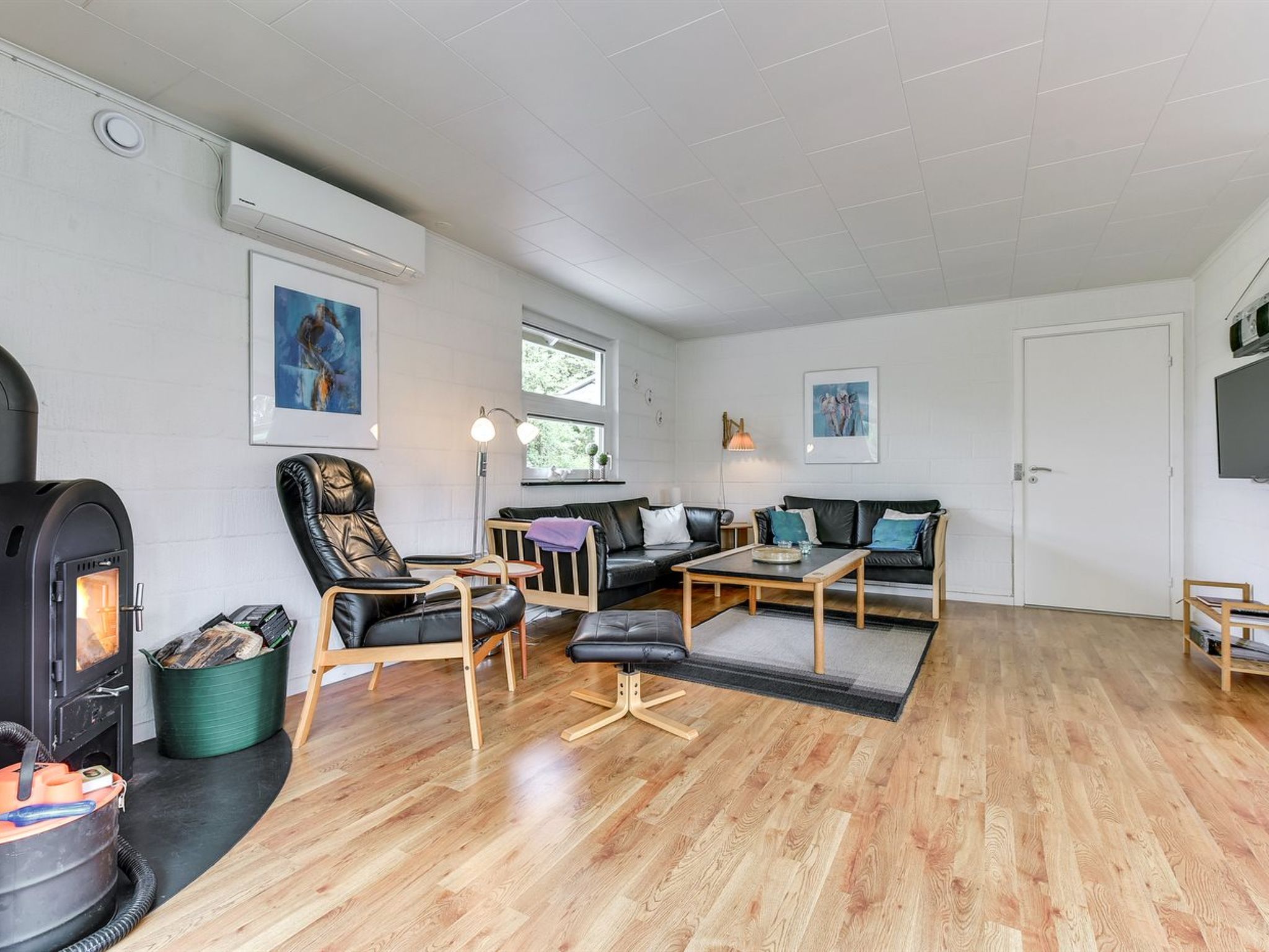 "Vicky" - 4km from the sea-Drinnen