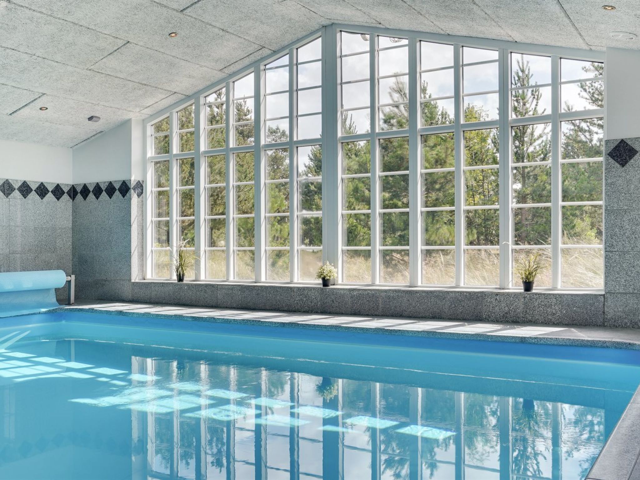 "Nana" - 4km from the sea — Pool Outdoor (3 of 43)
