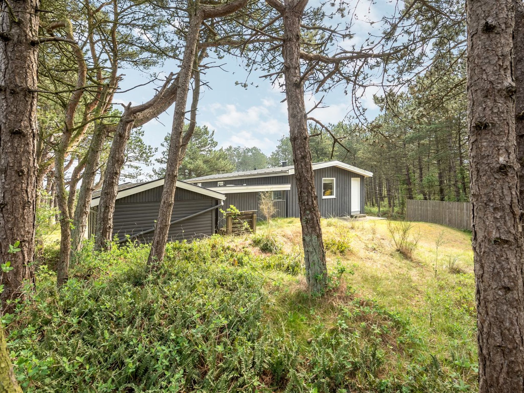 "Solvey" - 2km from the sea - Outside