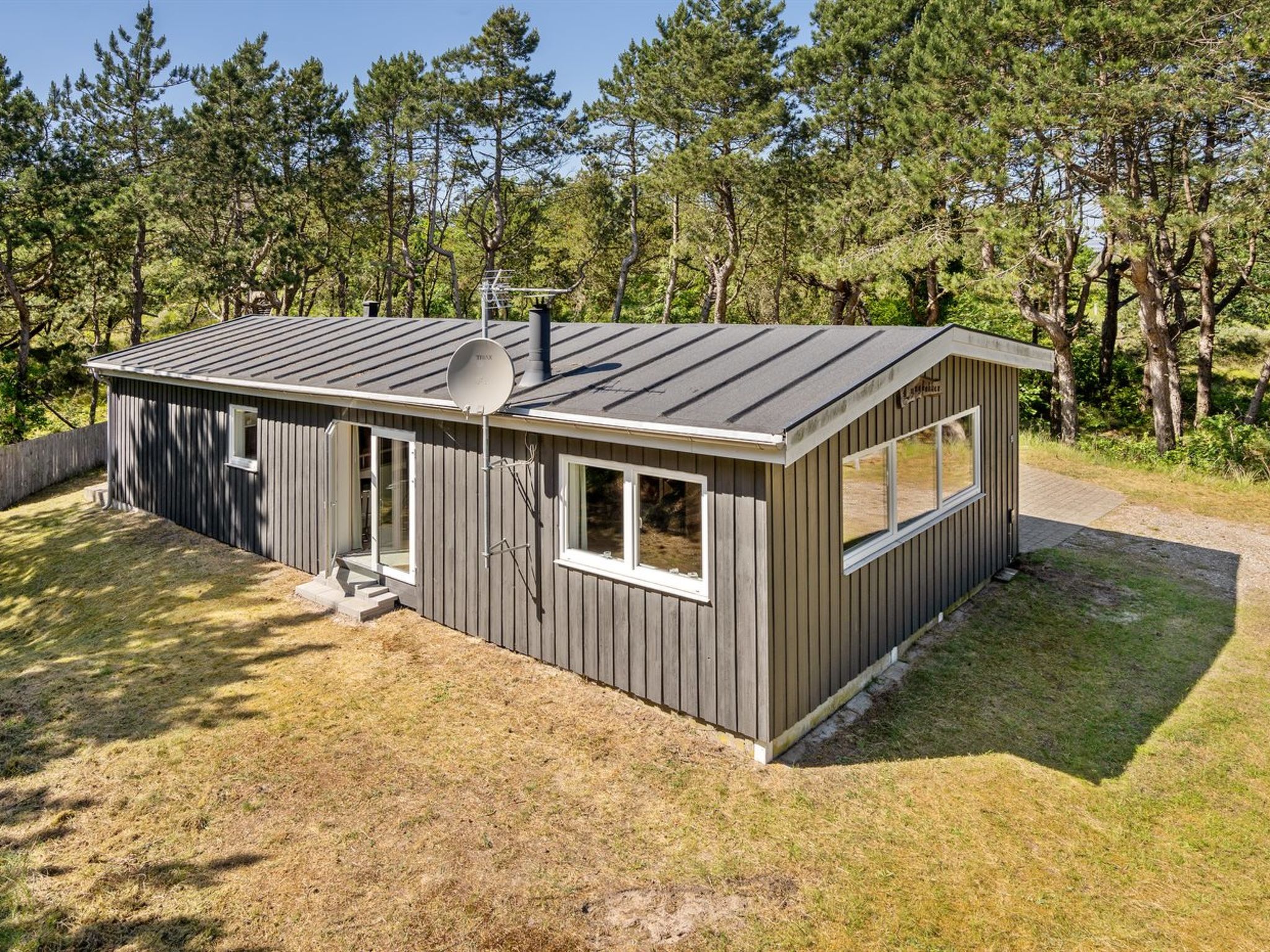 "Solvey" - 2km from the sea - Outside
