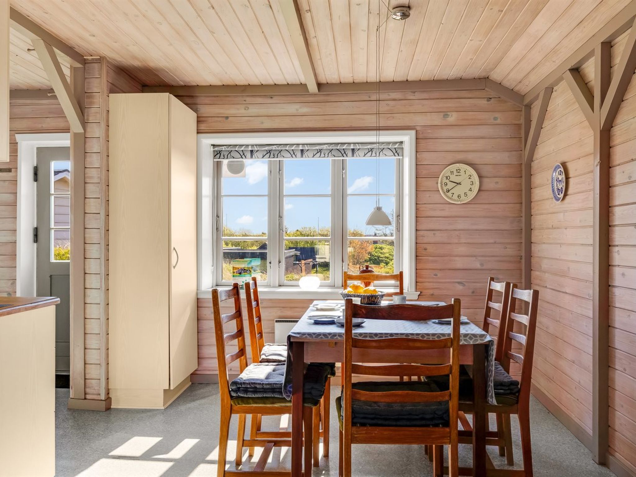 "Gertraud" - 500m from the sea - Binnen