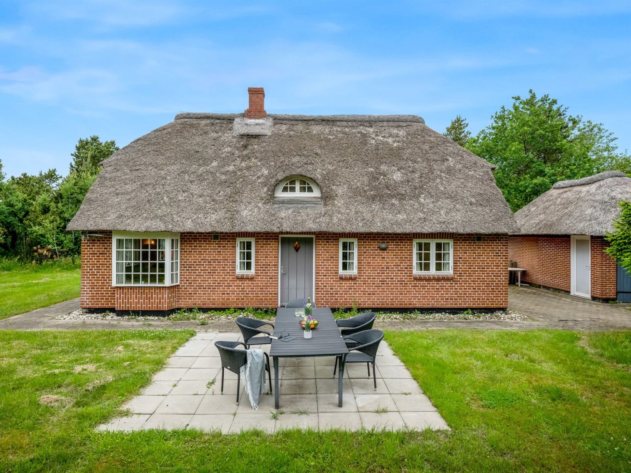 "Thoren" - 2km from the sea - Draußen