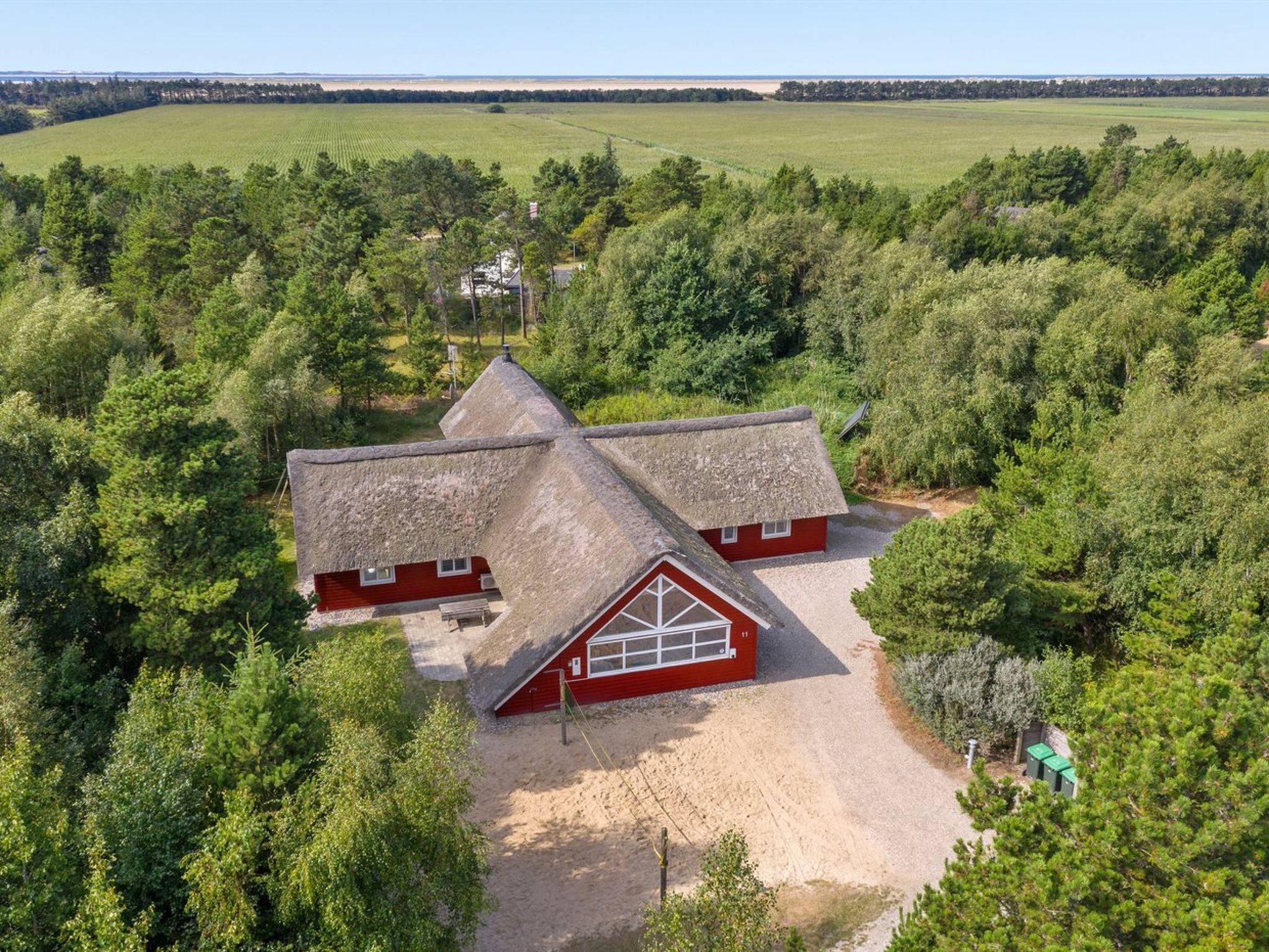 "Jenna" - 1.4km from the sea