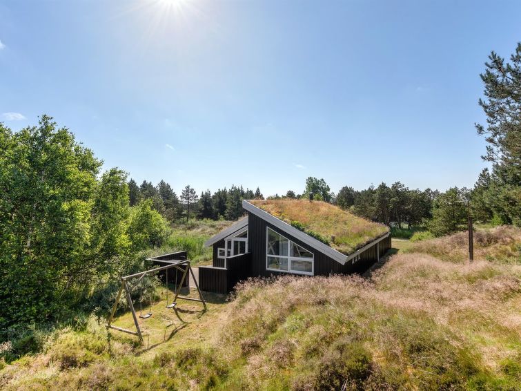 Search and Stay destination Bolilmark, Denmark from . "Thera" - 2.8km from the sea in Western Jutland