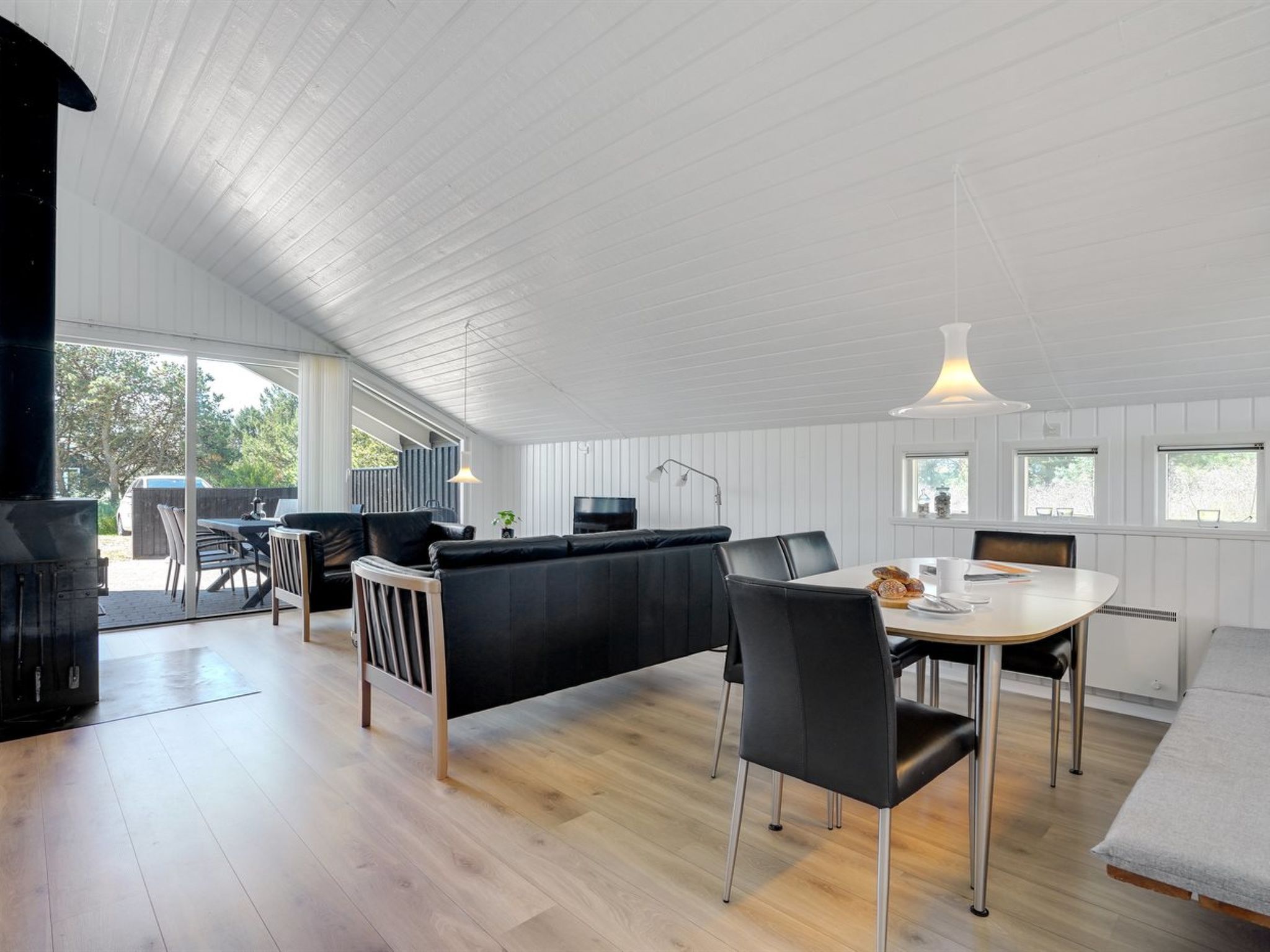 "Thera" - 2.8km from the sea - Inside