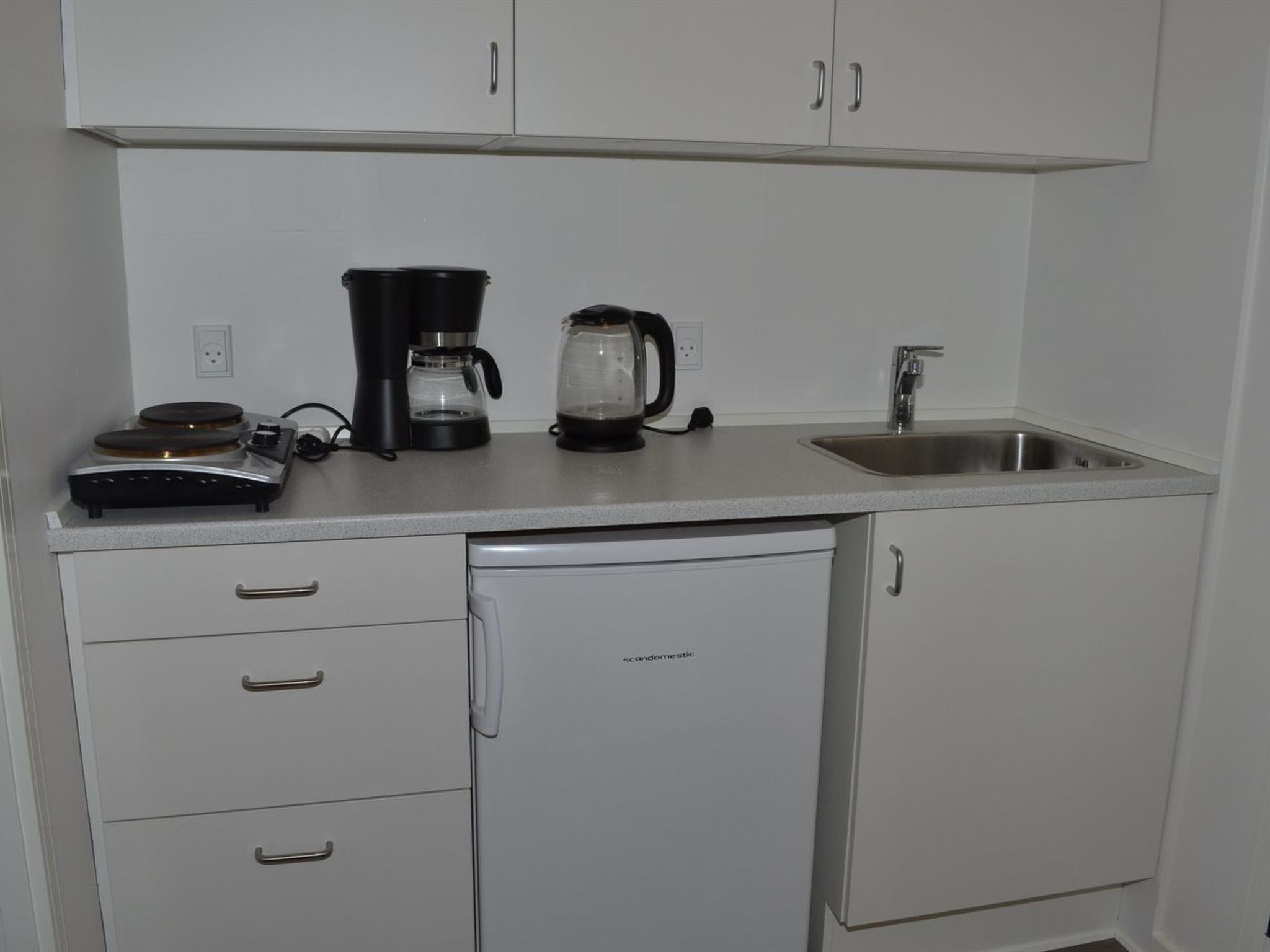 "Aghnar" - 5km from the sea — Kitchen / Dining Room (3 of 8)