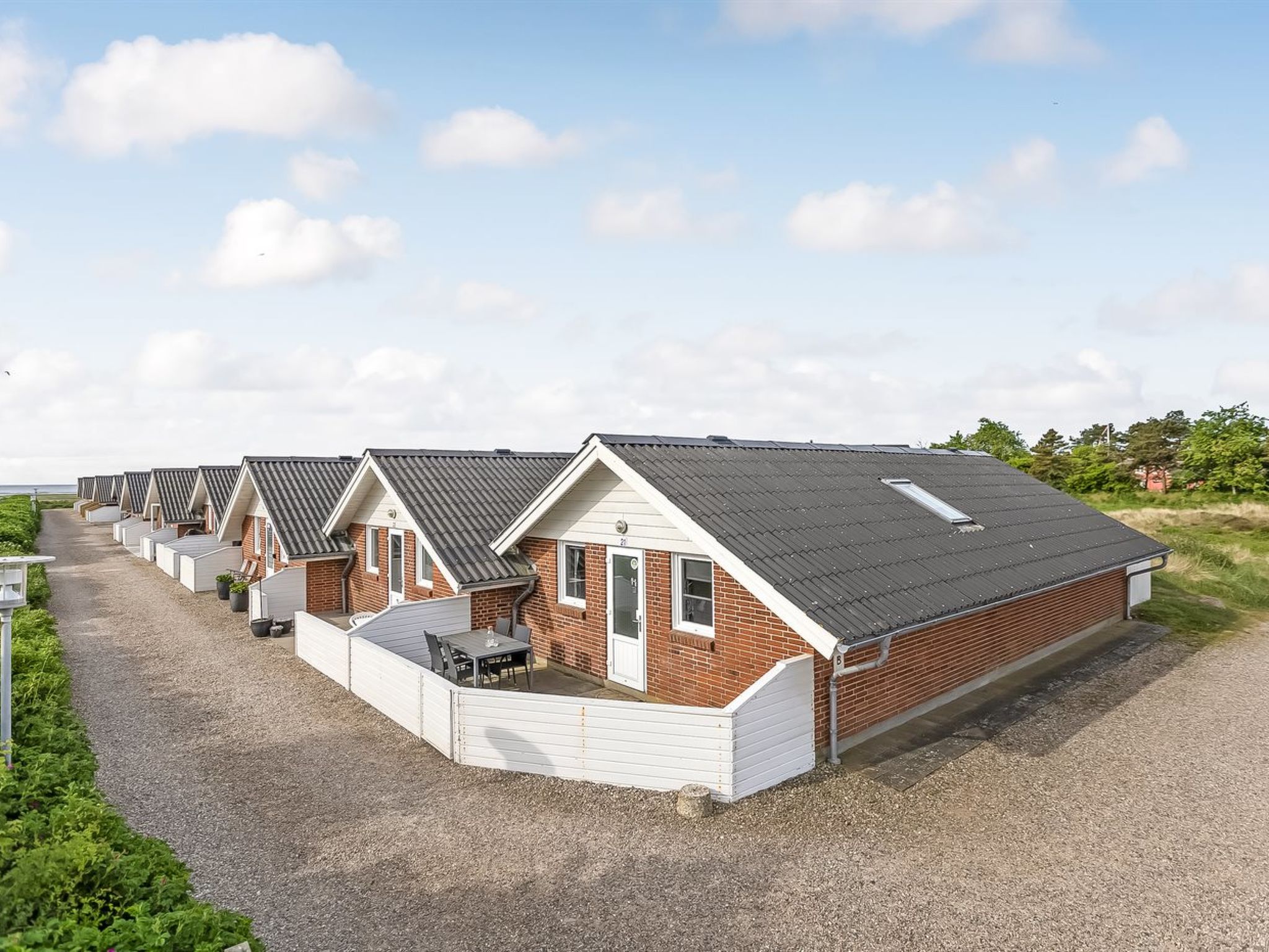 "Rohan" - 2.2km from the sea-Draußen