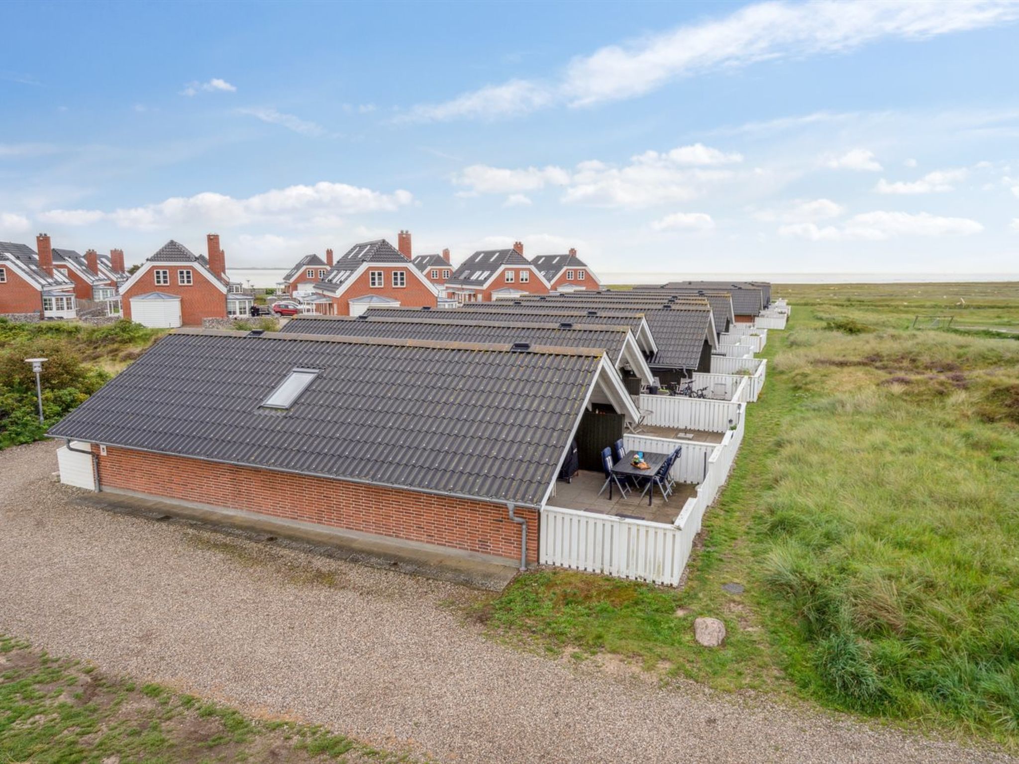 "Rohan" - 2.2km from the sea - Buiten