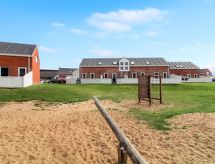 "Ilka" - 2.3km from the sea