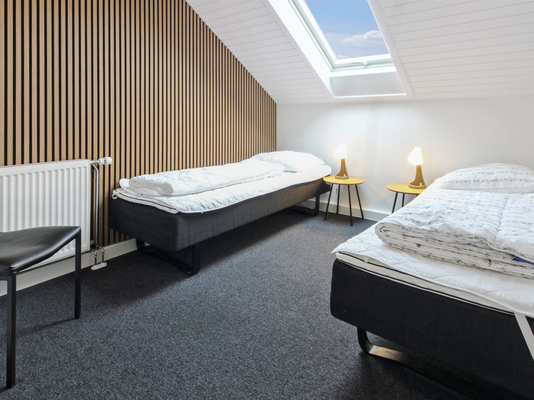 "Ilka" - 2.3km from the sea - Binnen