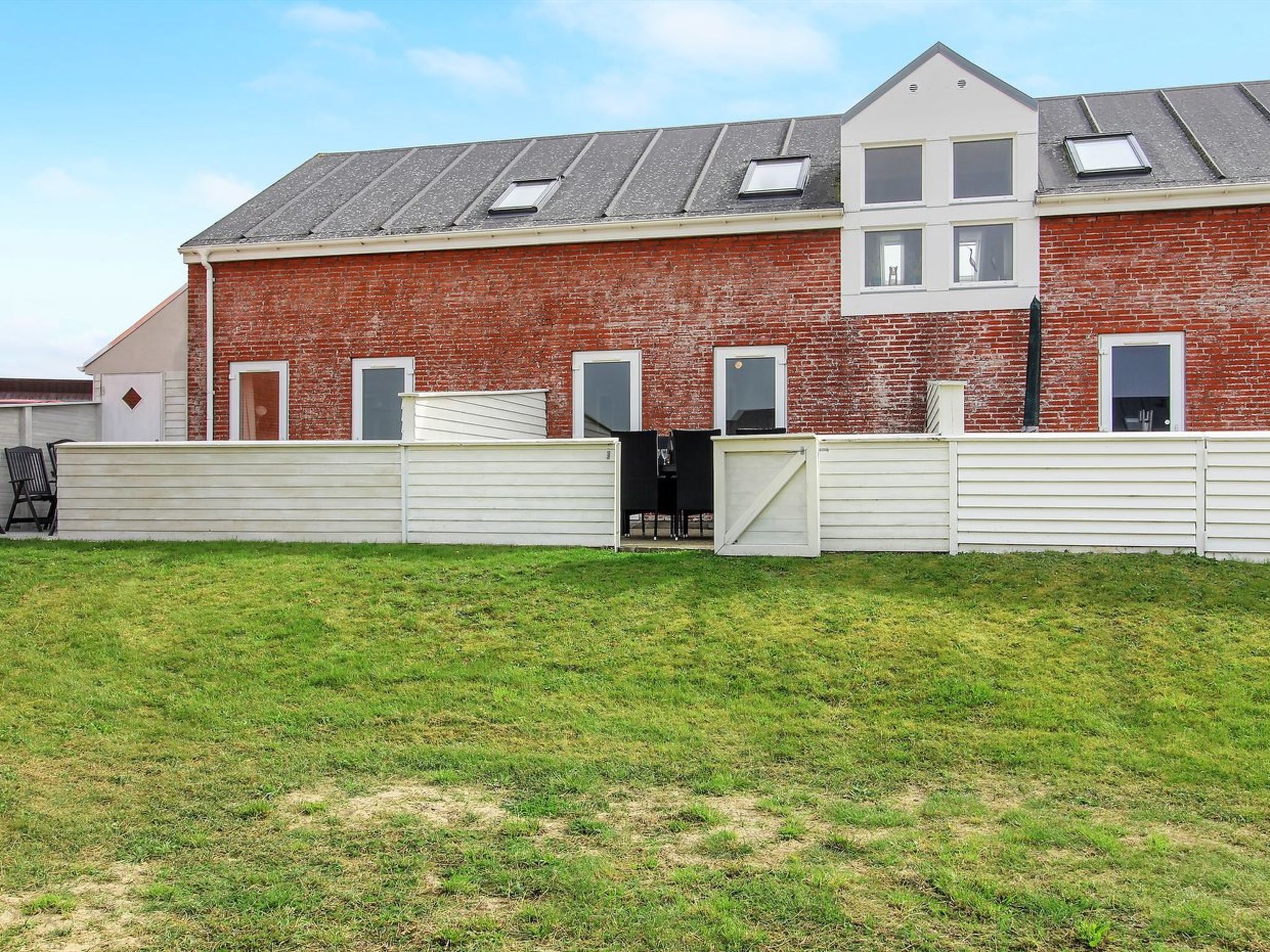 "Ilka" - 2.3km from the sea - Buiten