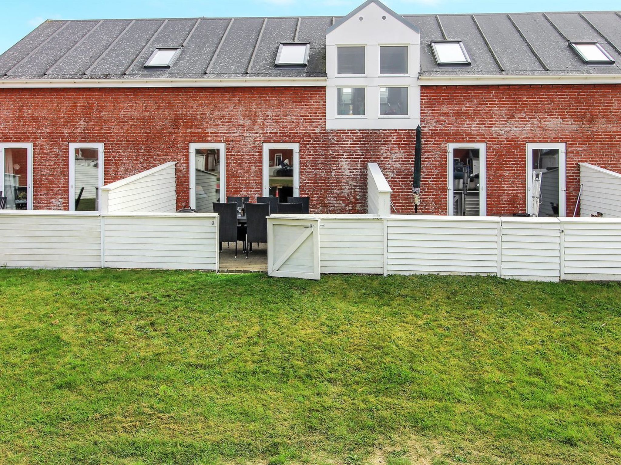 "Ilka" - 2.3km from the sea - Buiten