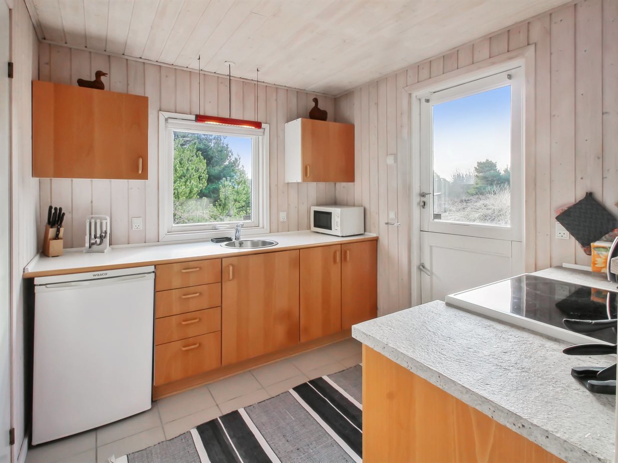 "Jakko" - 2.6km from the sea - Binnen