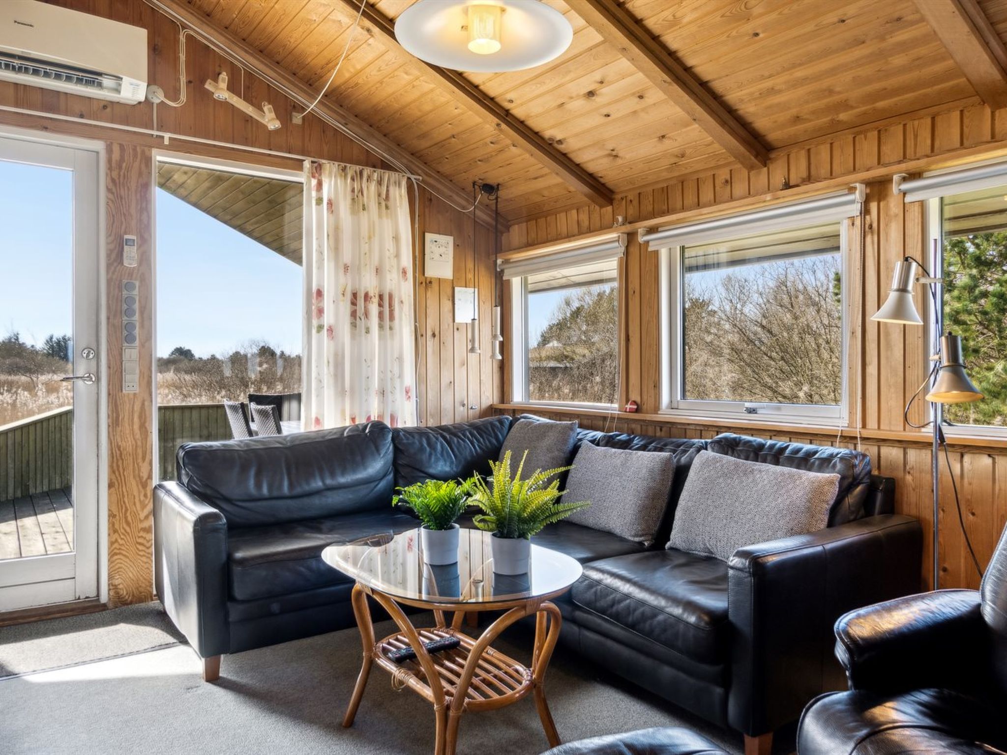 "Hunlef" - 1.7km from the sea - Drinnen