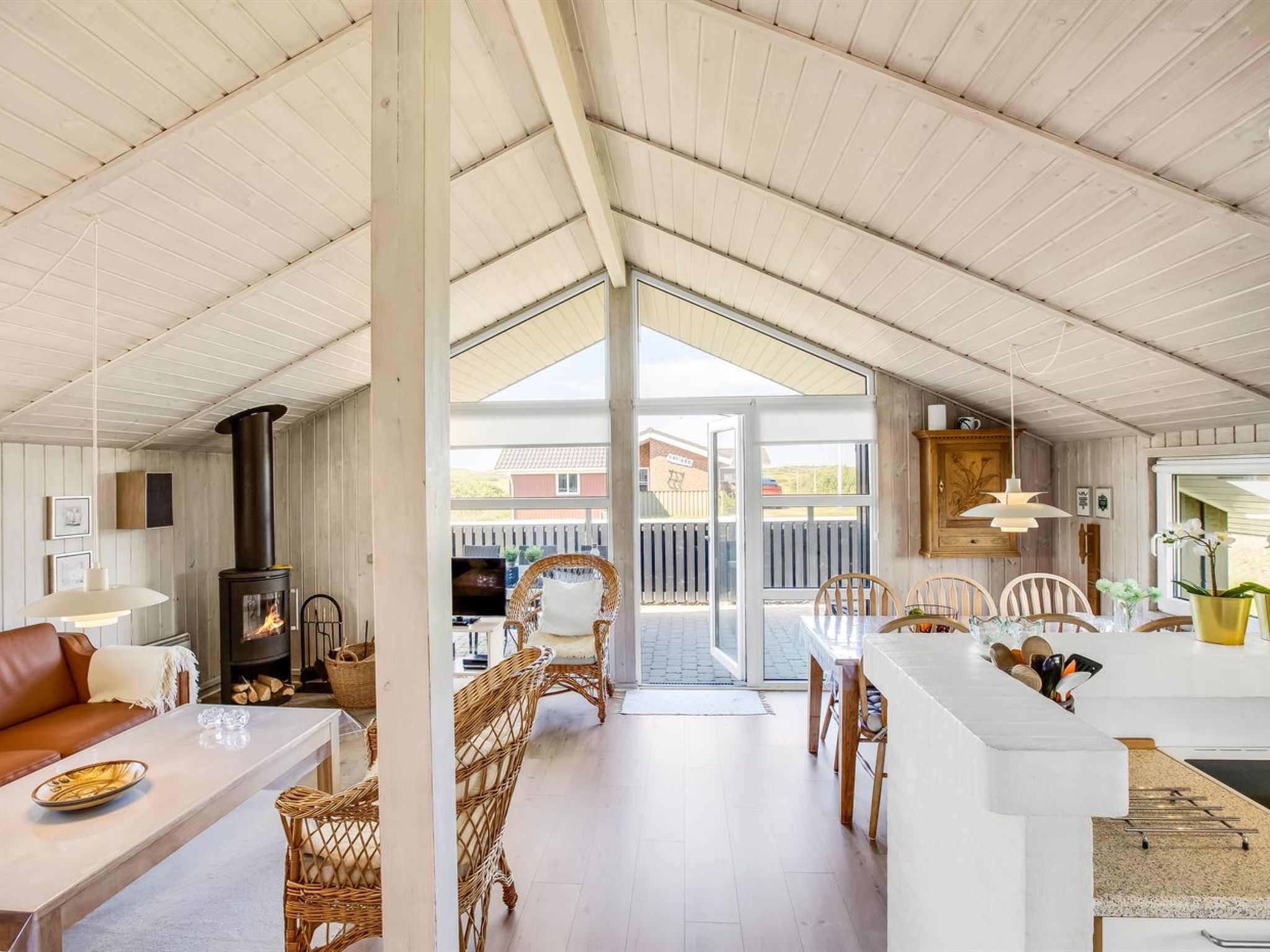 "Hariet" - 300m from the sea - Binnen