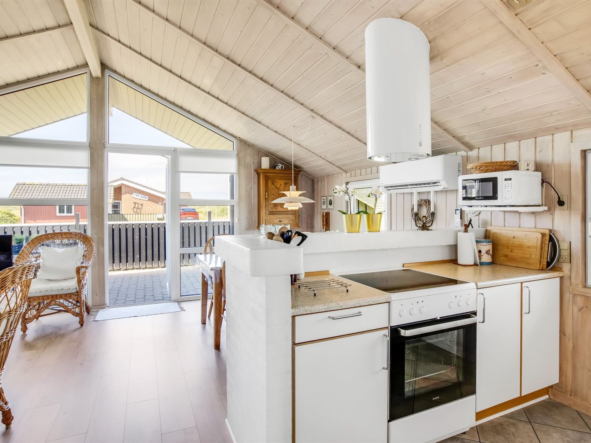 "Hariet" - 300m from the sea - Binnen