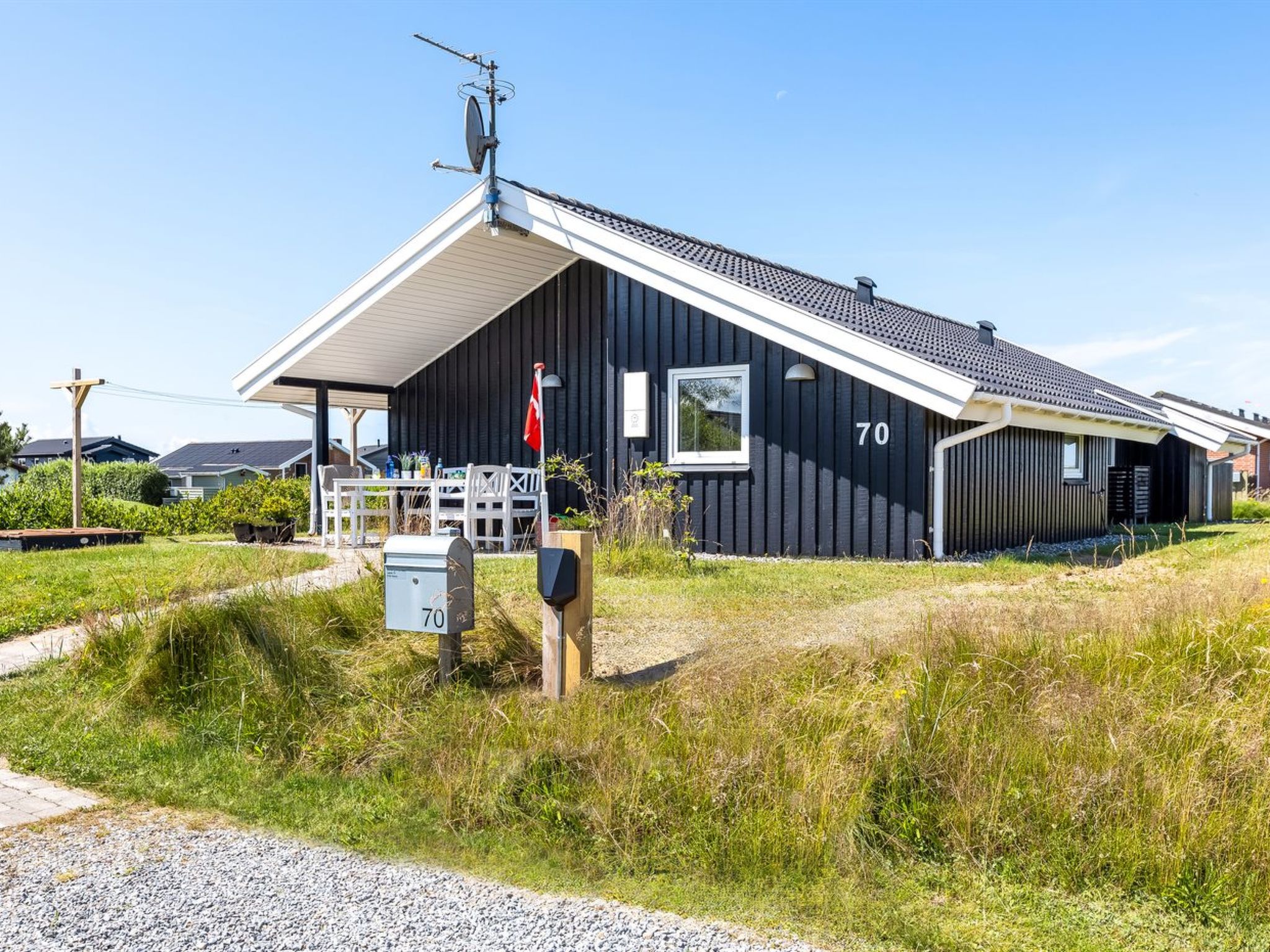 "Hariet" - 300m from the sea - Buiten
