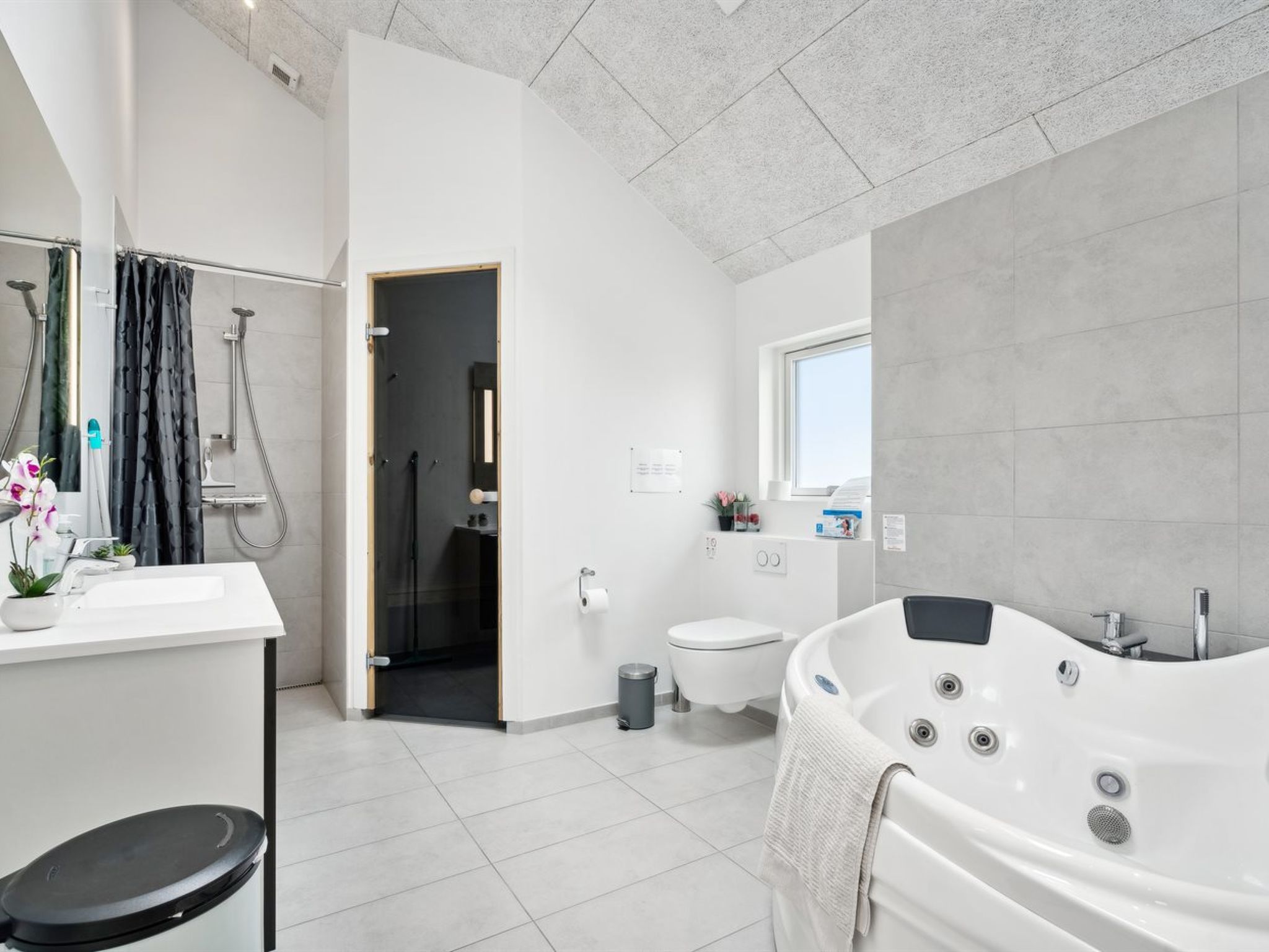 "Amai" - 4.5km from the sea-Binnen
