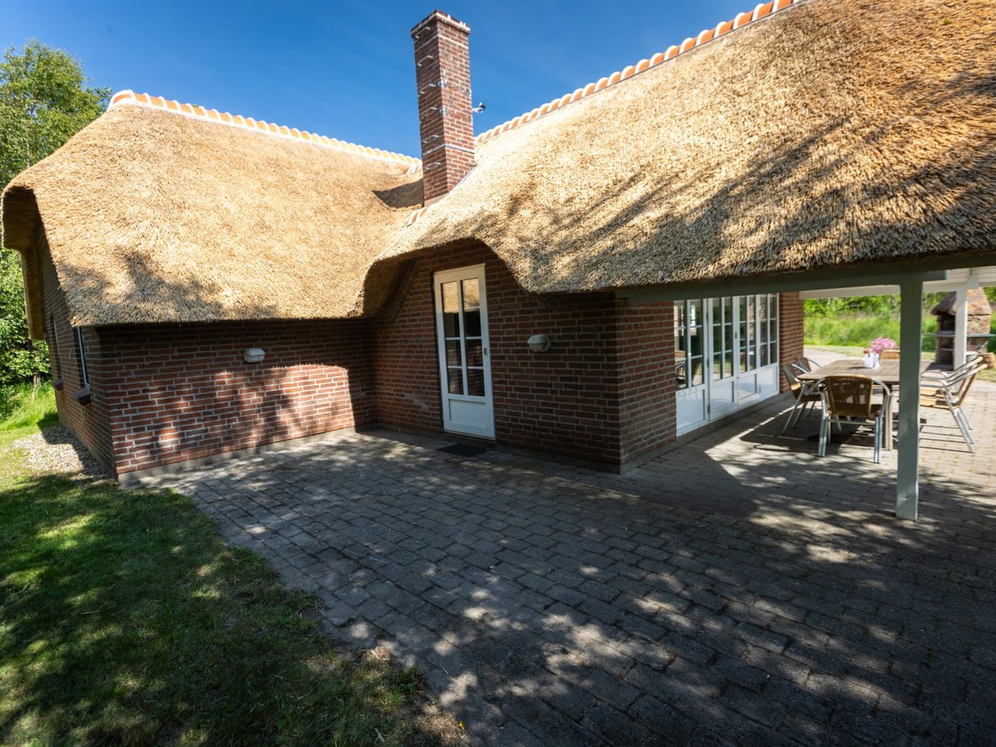 "Ejvi" - 4km from the sea — Terrace (5 of 35)