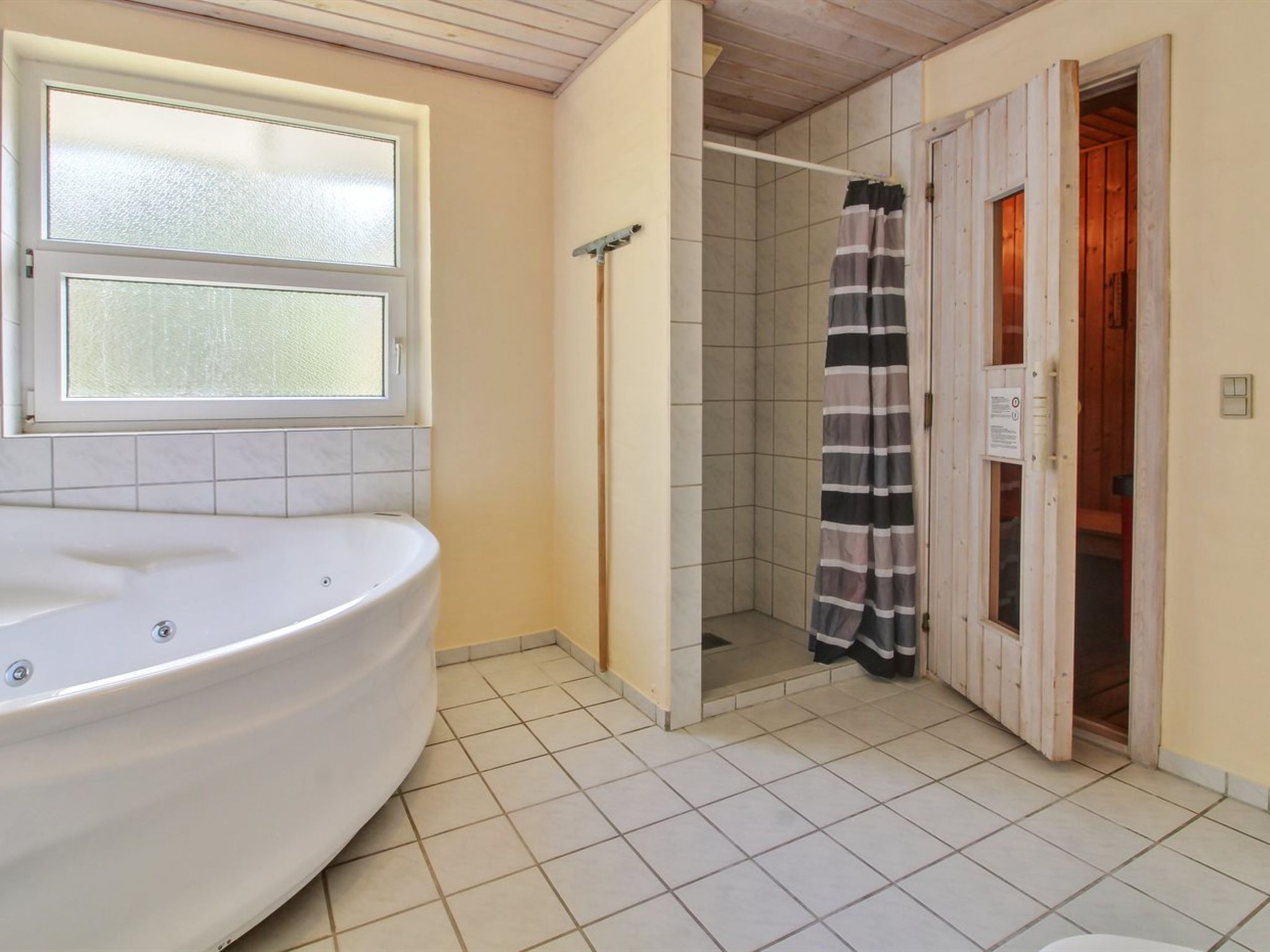 "Alina" - 1km from the sea - Drinnen