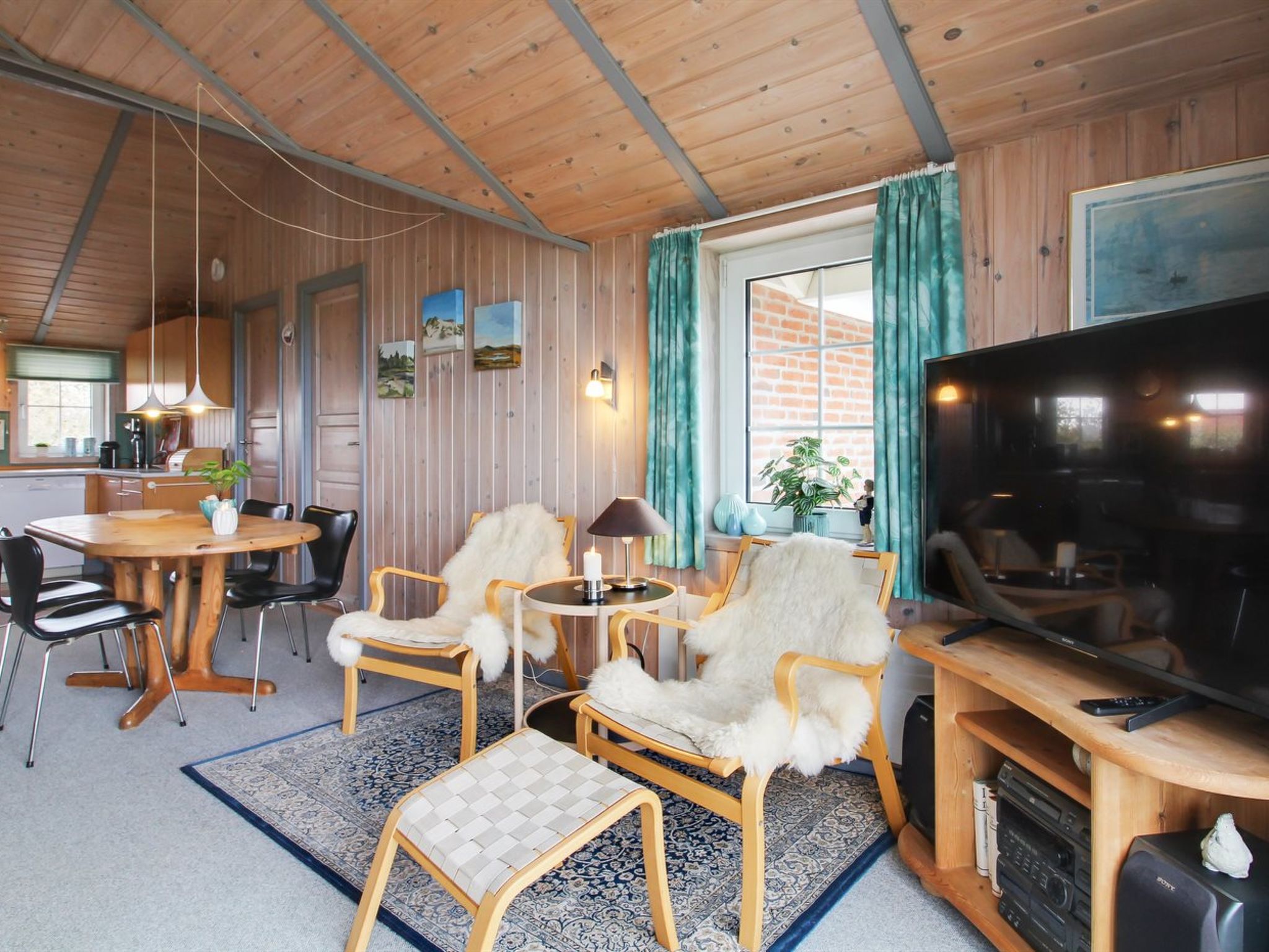 "Frithger" - 250m from the sea - Drinnen