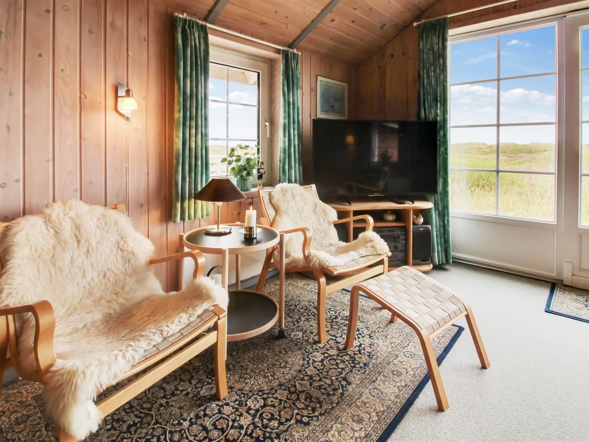 "Frithger" - 250m from the sea - Drinnen