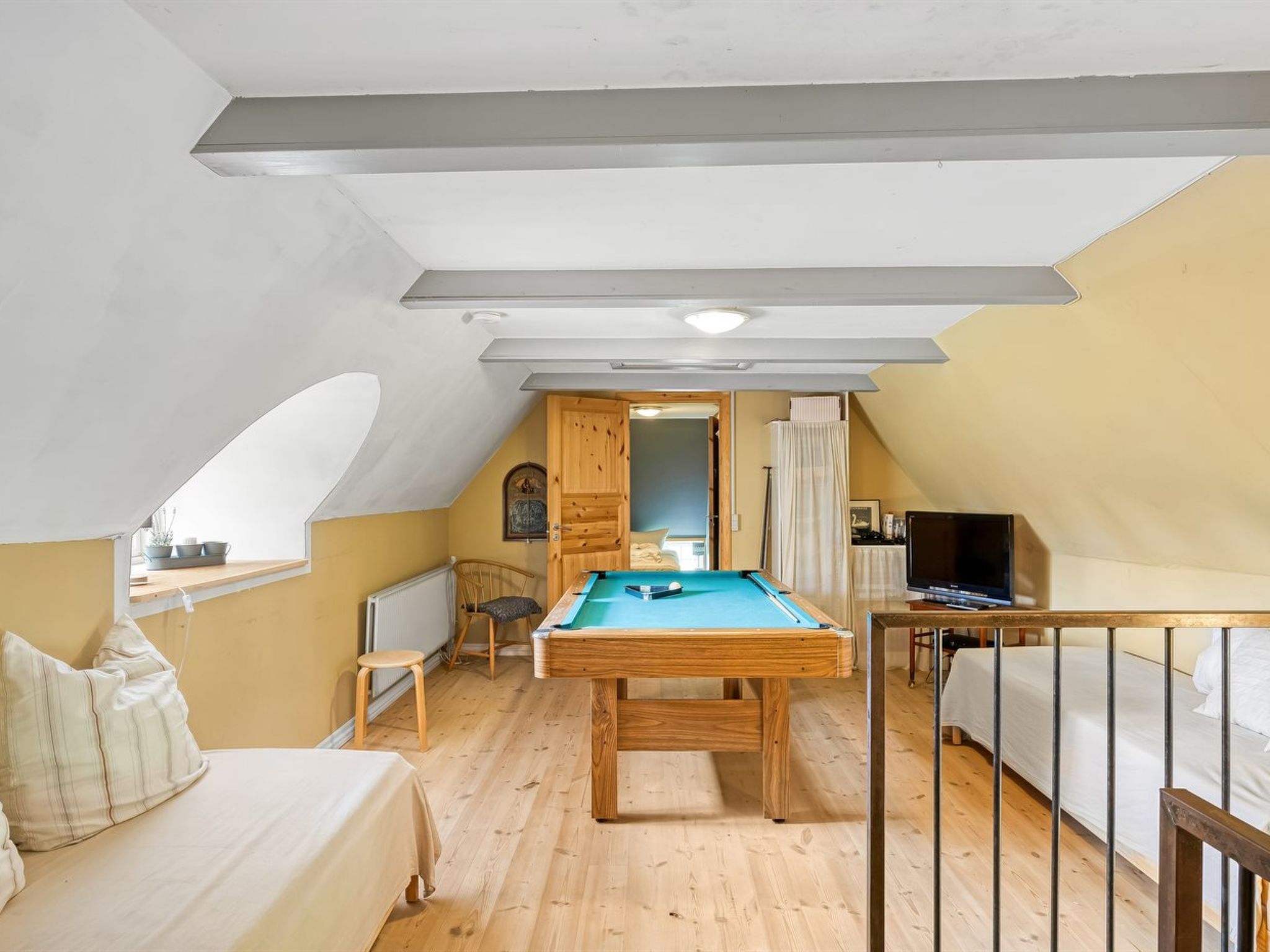 "Wiss" - 4.1km from the sea - Inside